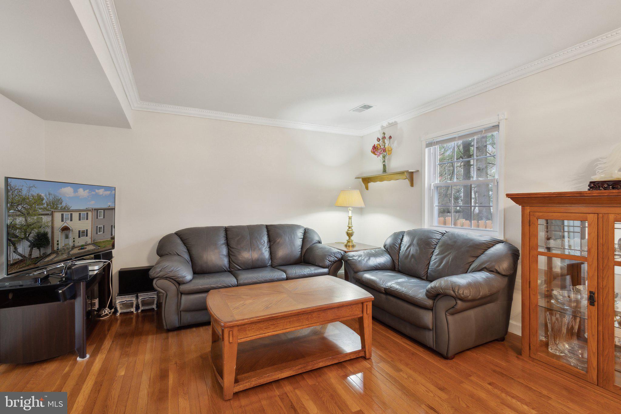 LAKE BRADDOCK - Residential