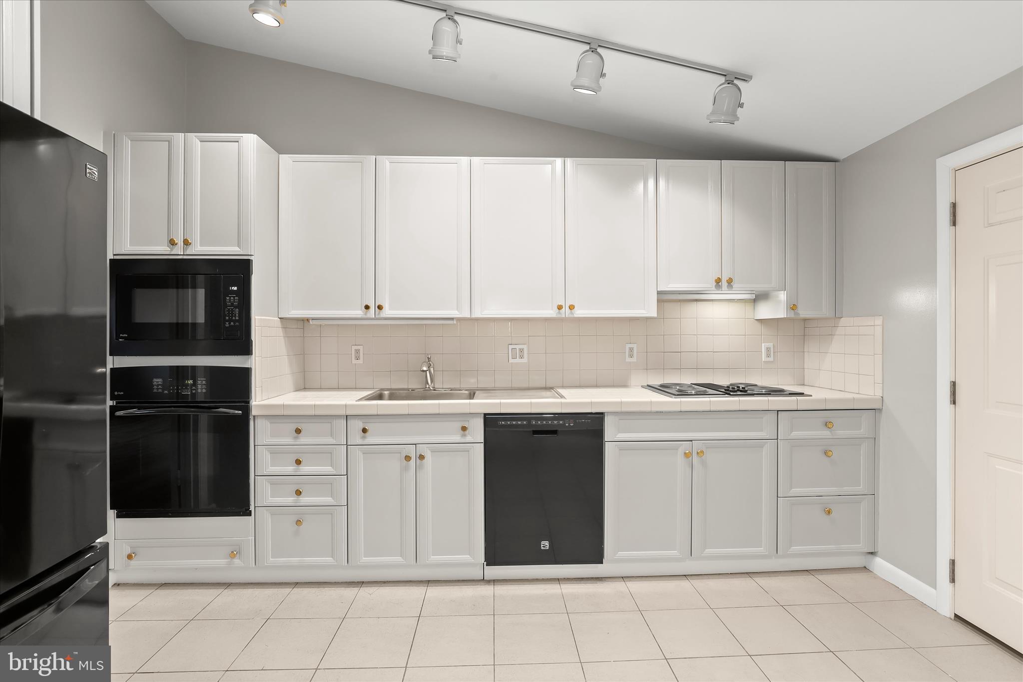 WILLOW GLEN SOUTH - Residential