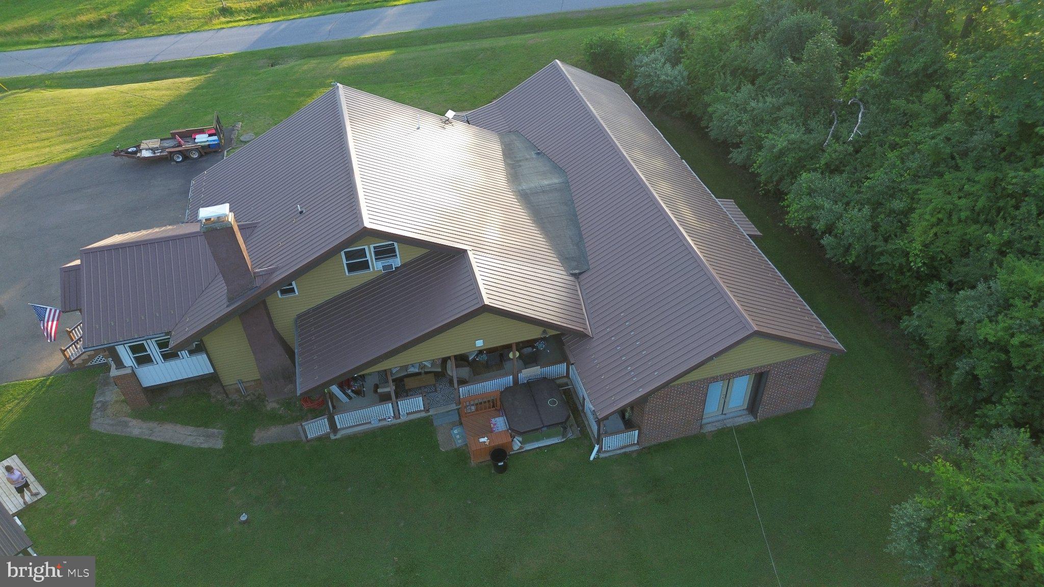 90 CRESTLINE ROAD