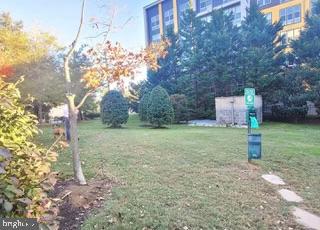 WILTON HOUSE - Residential Lease