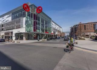 WILTON HOUSE - Residential Lease