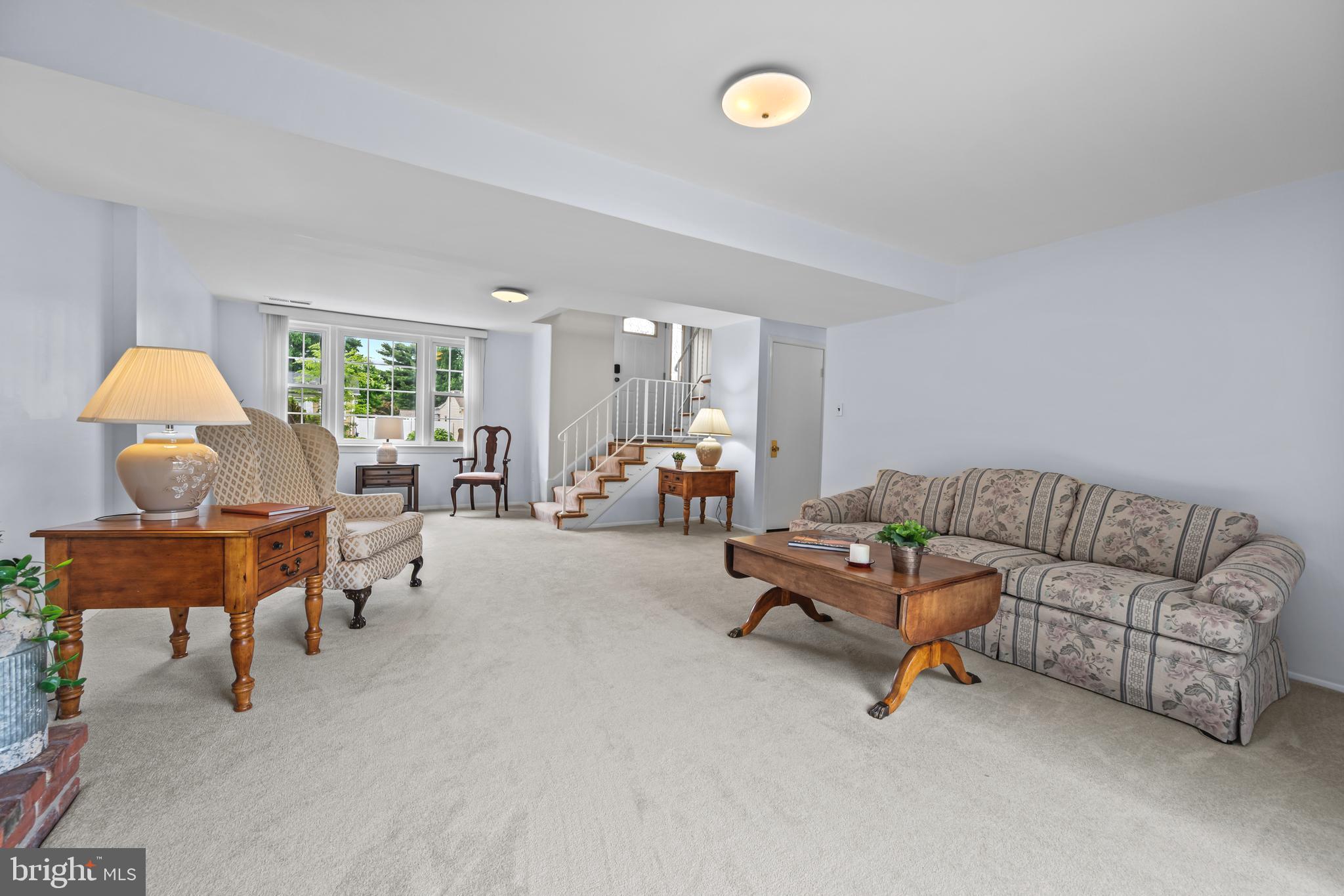 CAVERLY HILLS - Residential