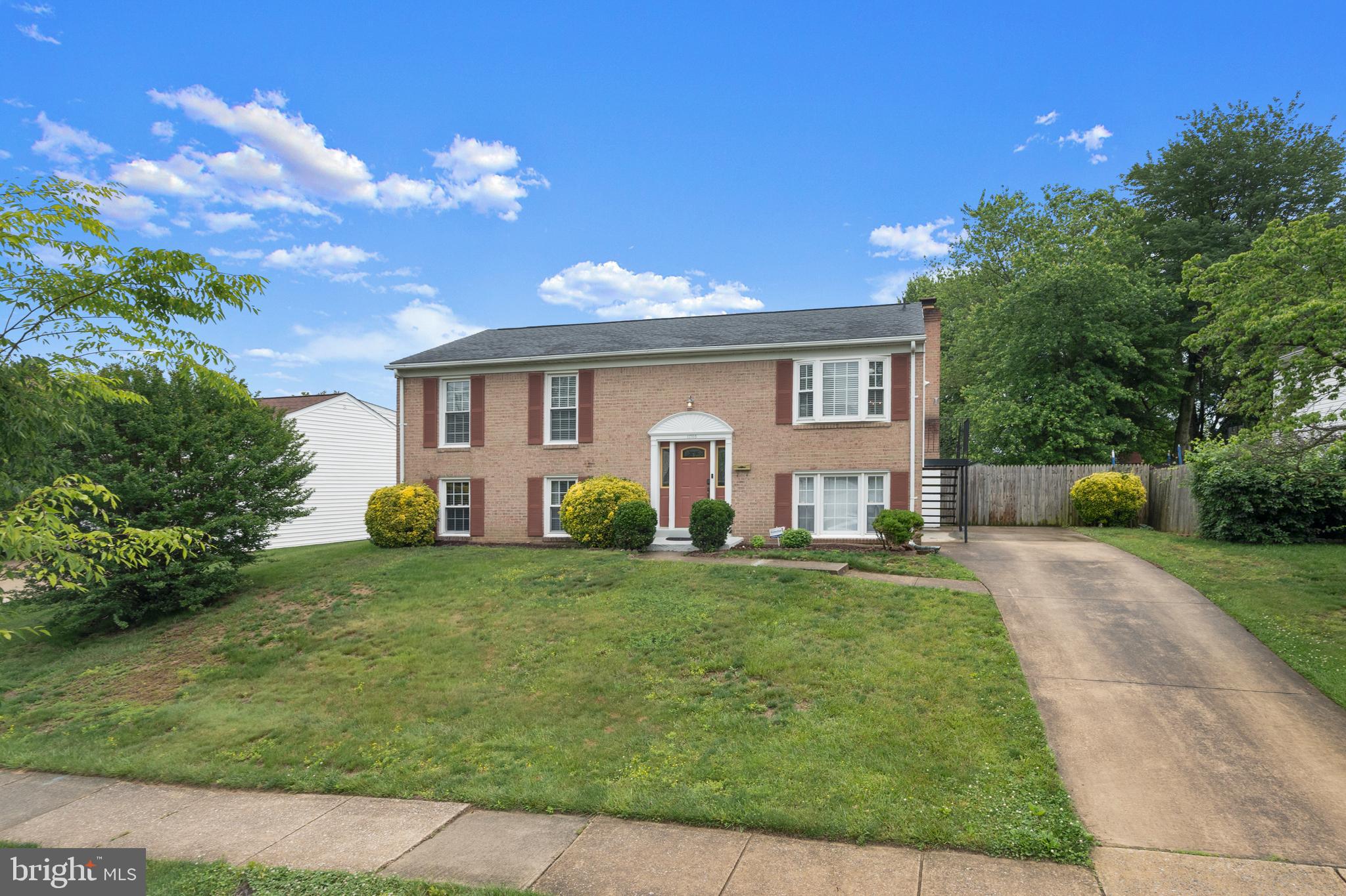 CAVERLY HILLS - Residential