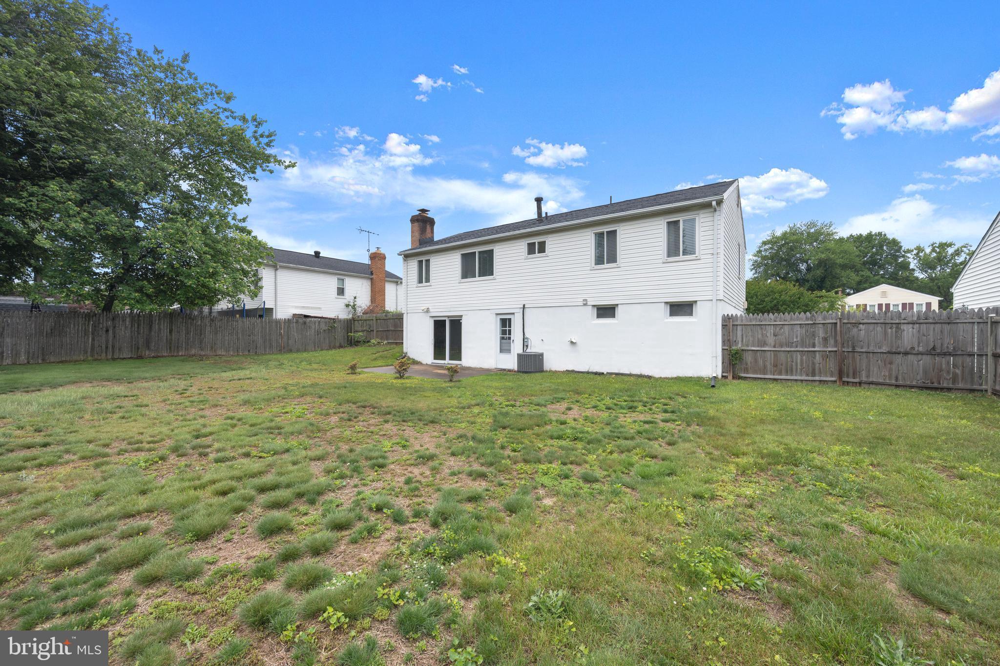 CAVERLY HILLS - Residential