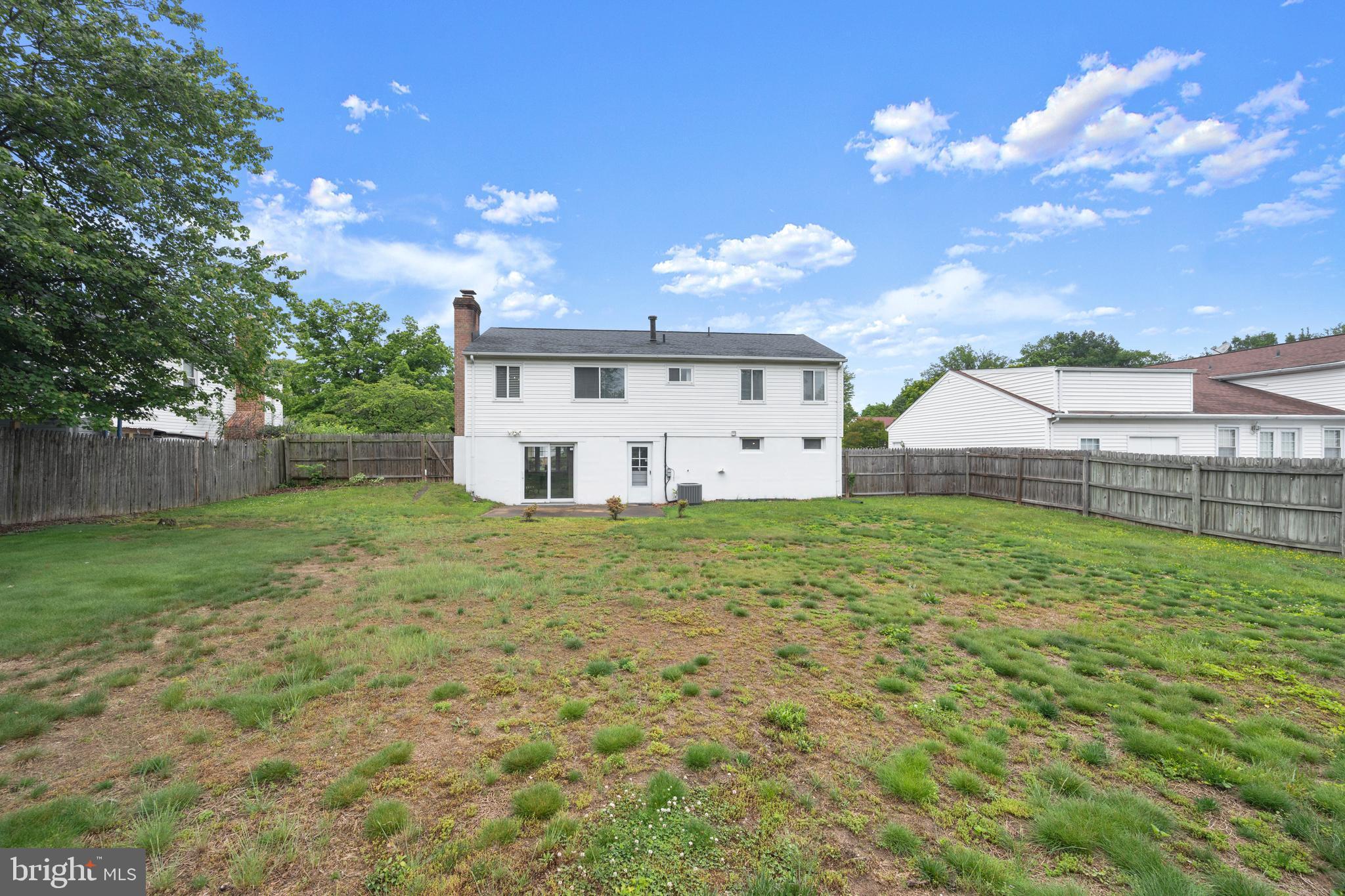 CAVERLY HILLS - Residential