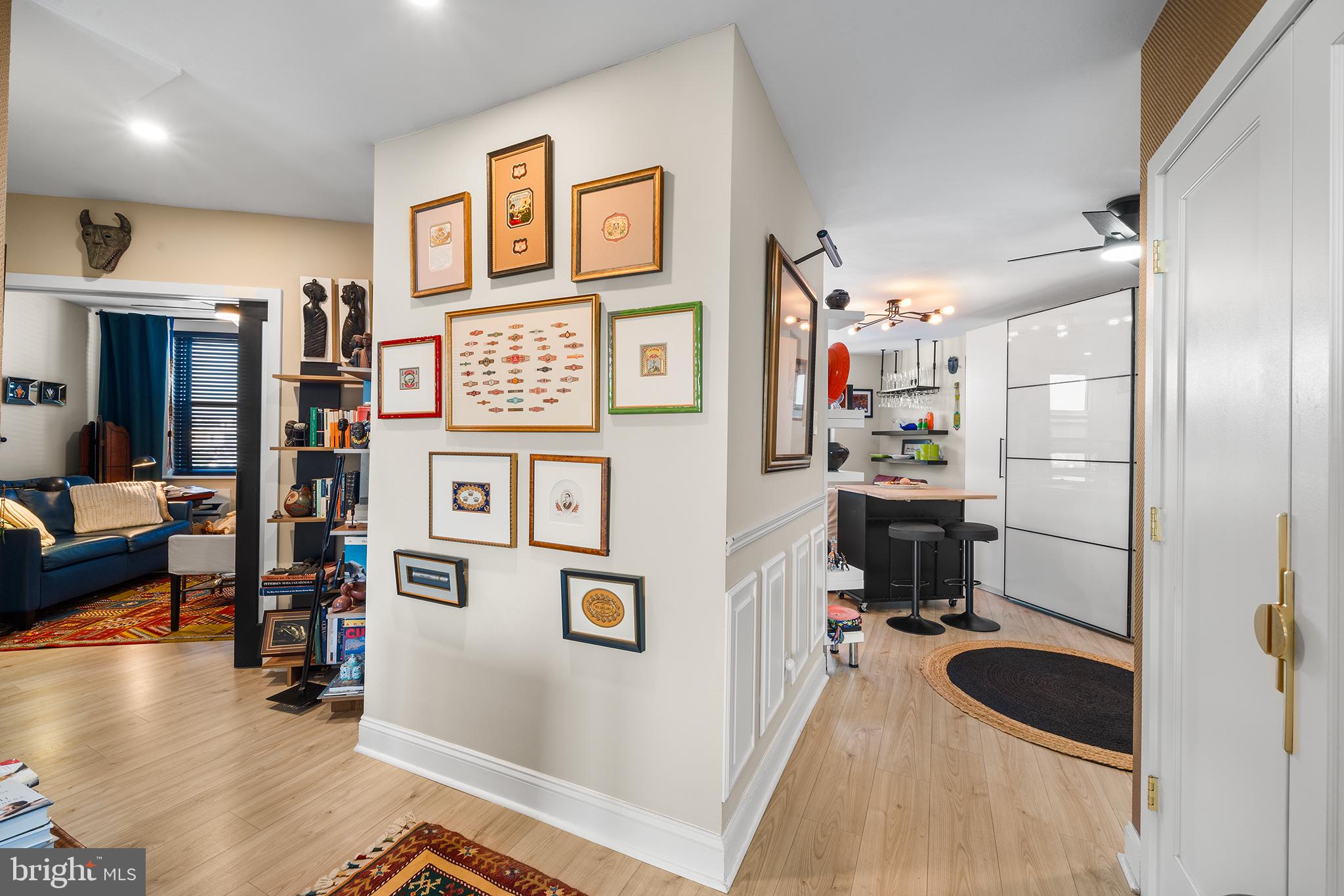 ART MUSEUM AREA - Residential