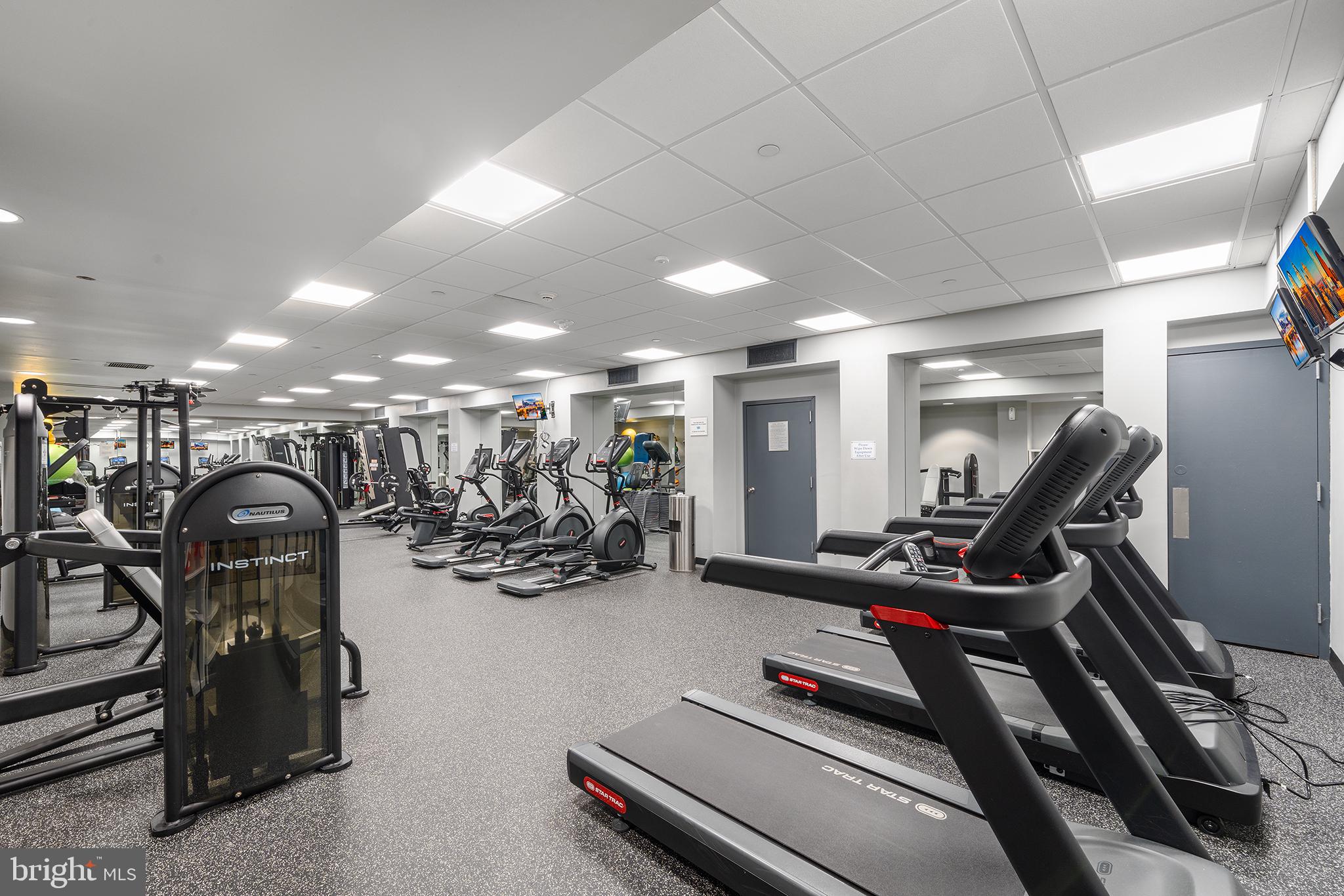 ART MUSEUM AREA - Residential