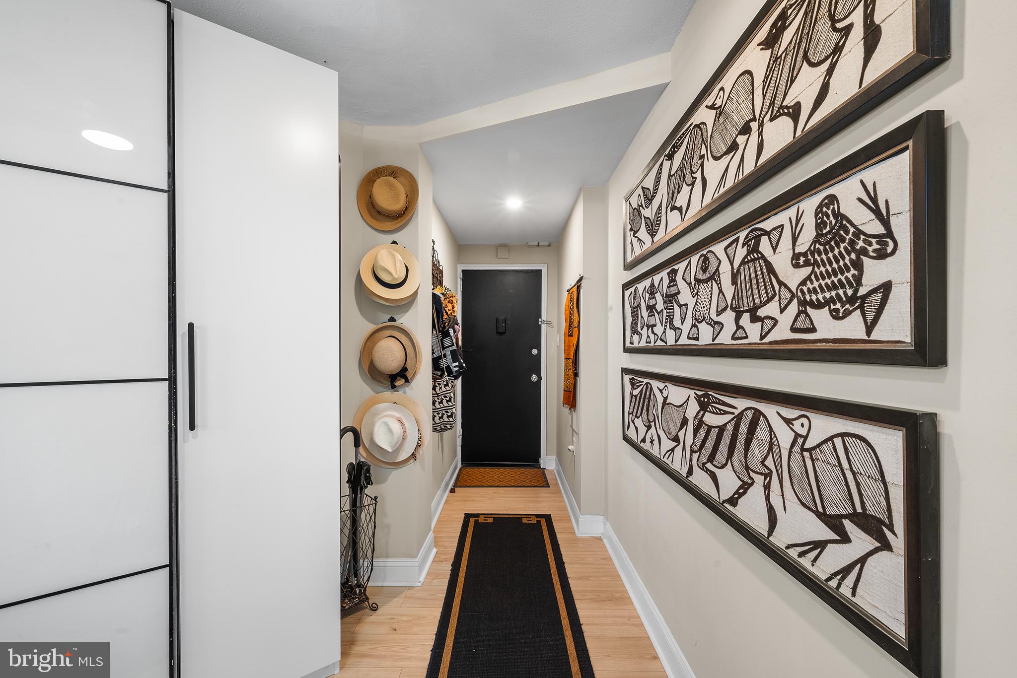 ART MUSEUM AREA - Residential