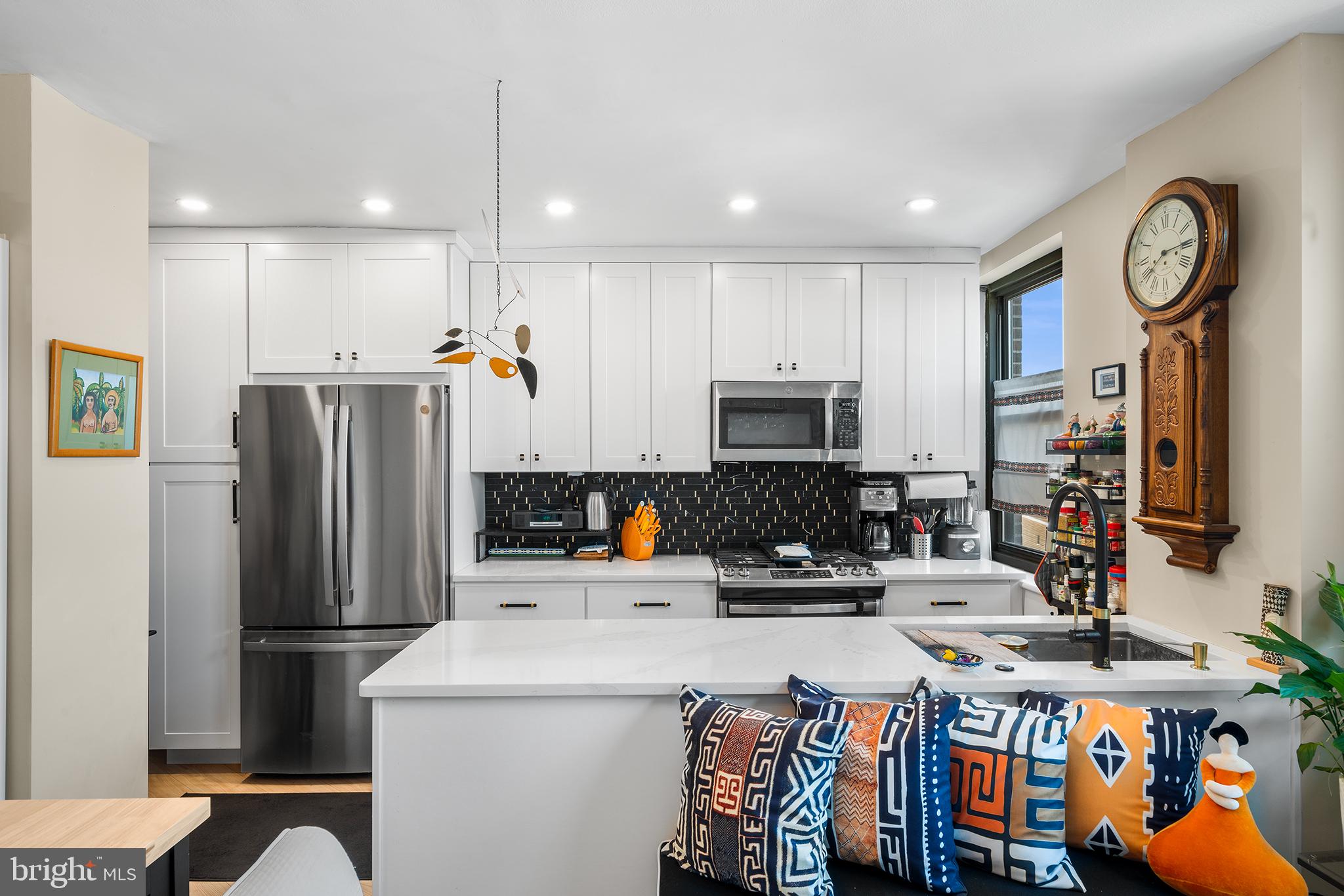 ART MUSEUM AREA - Residential