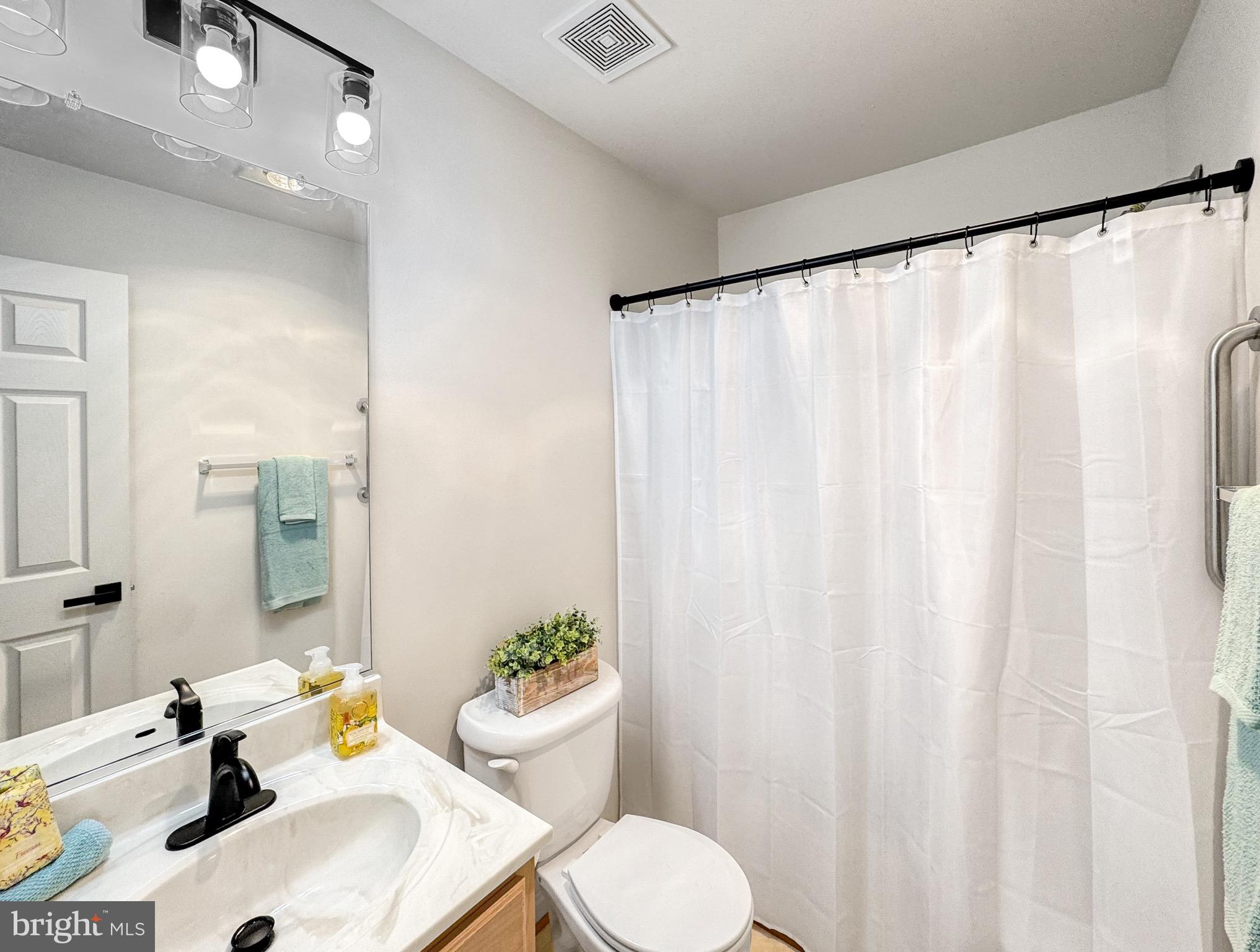 WESTLAKE - Residential