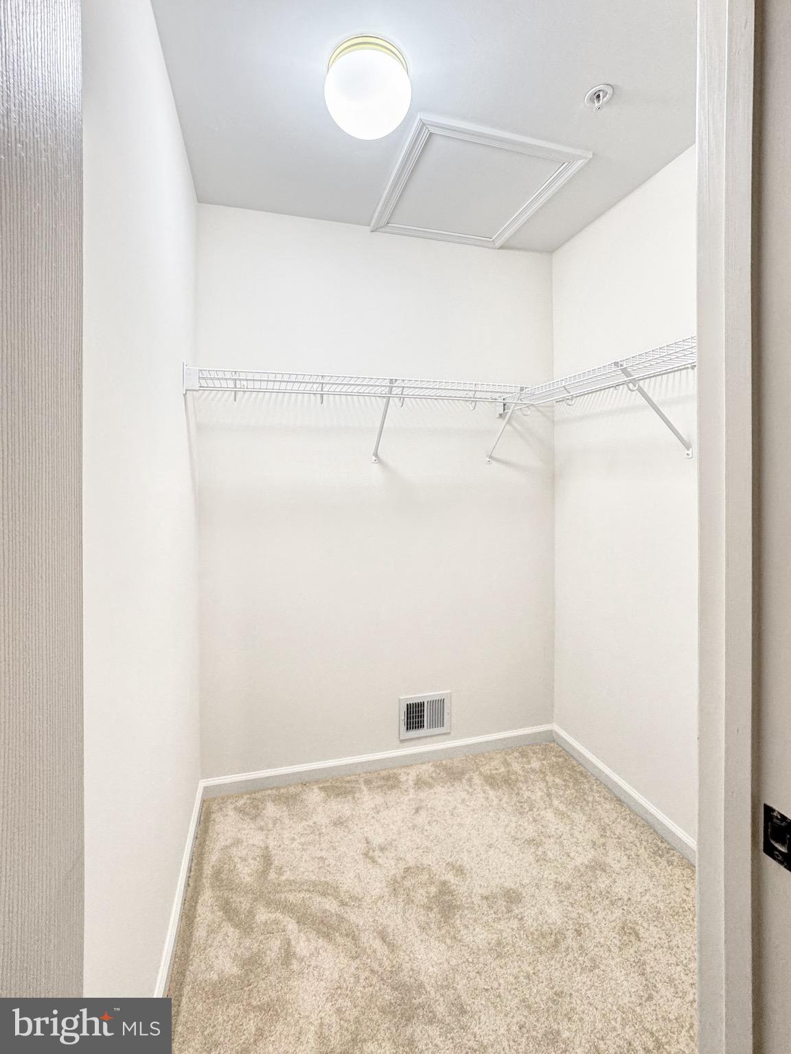 WESTLAKE - Residential