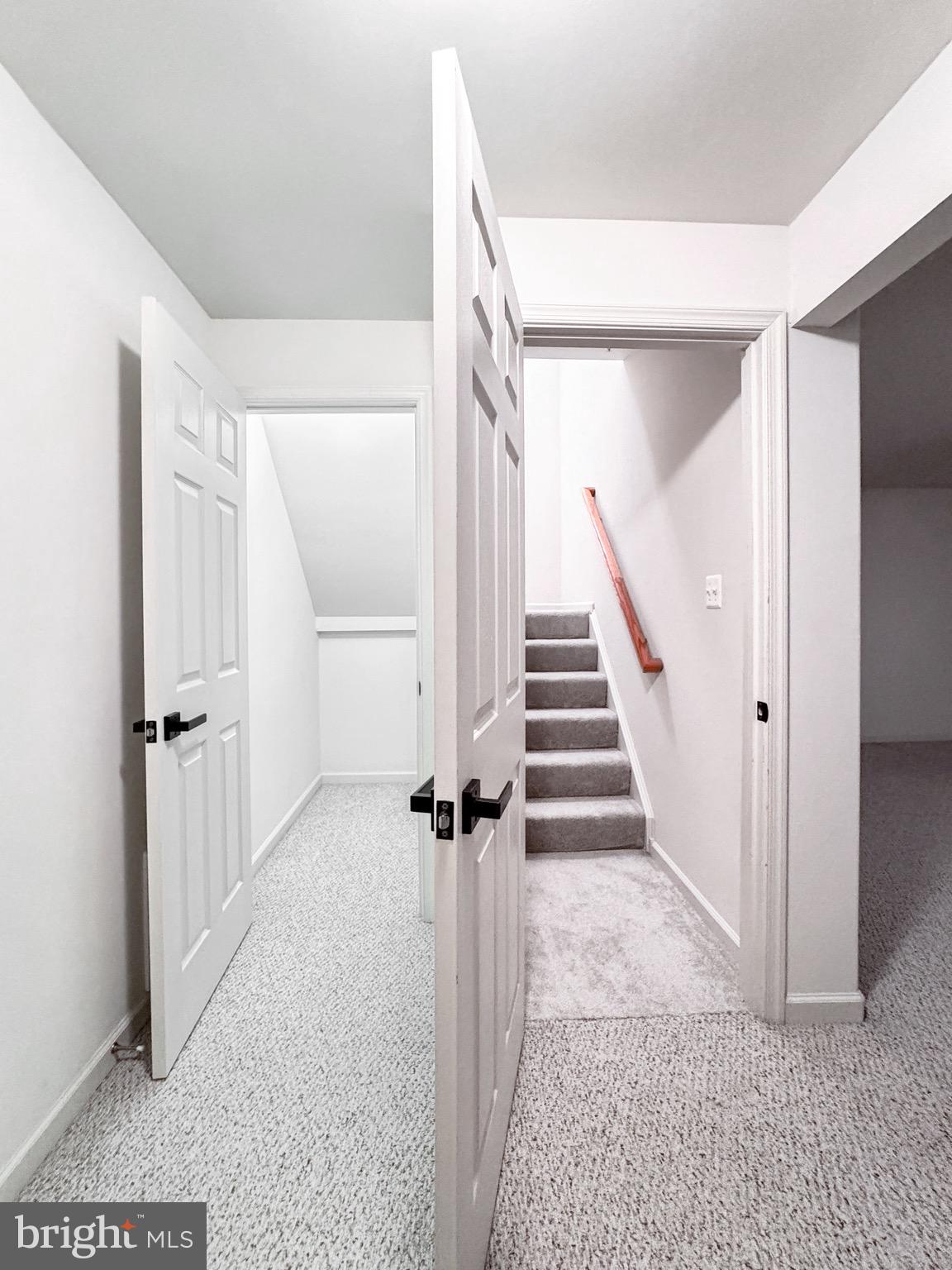 WESTLAKE - Residential