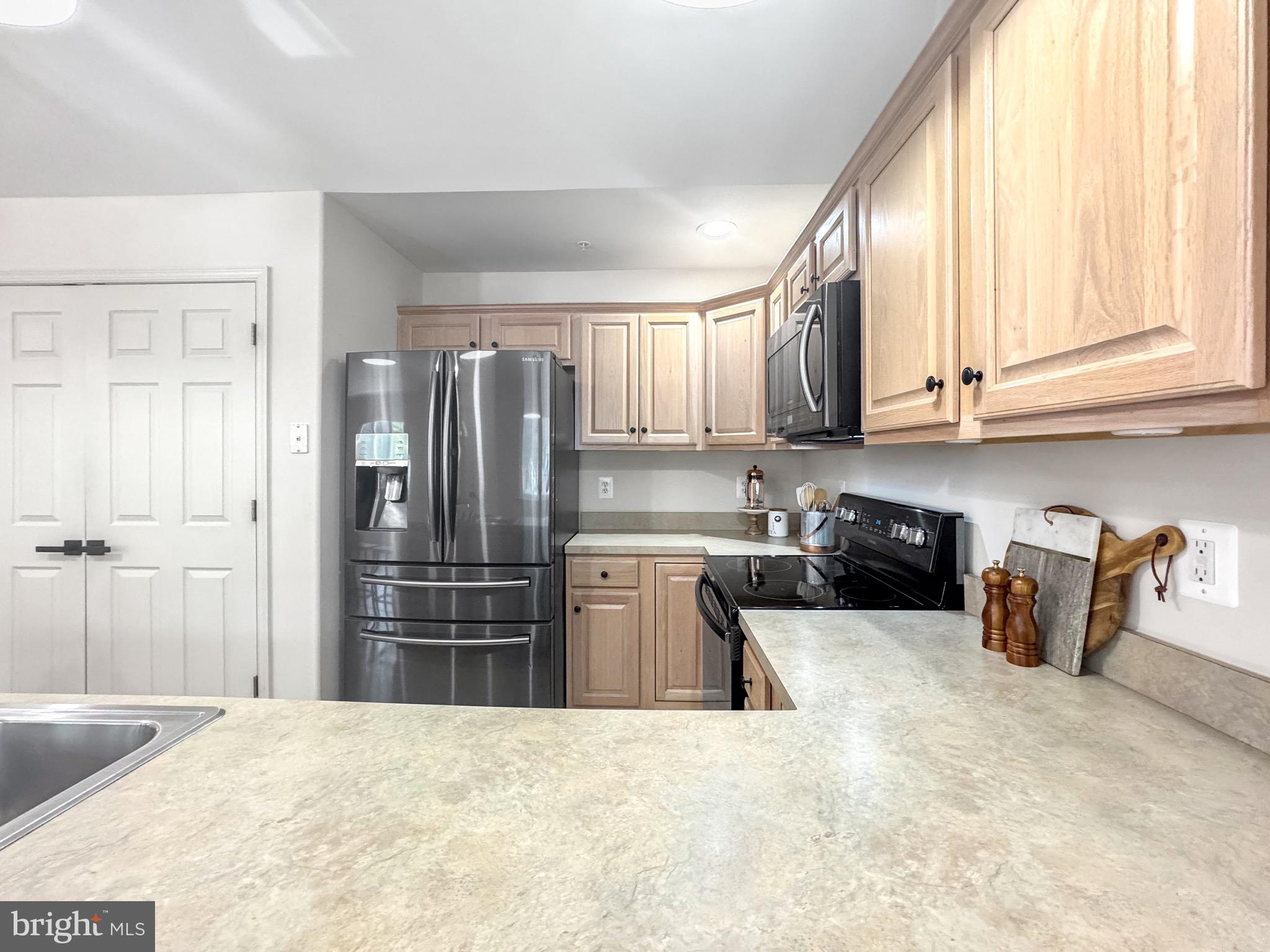 WESTLAKE - Residential