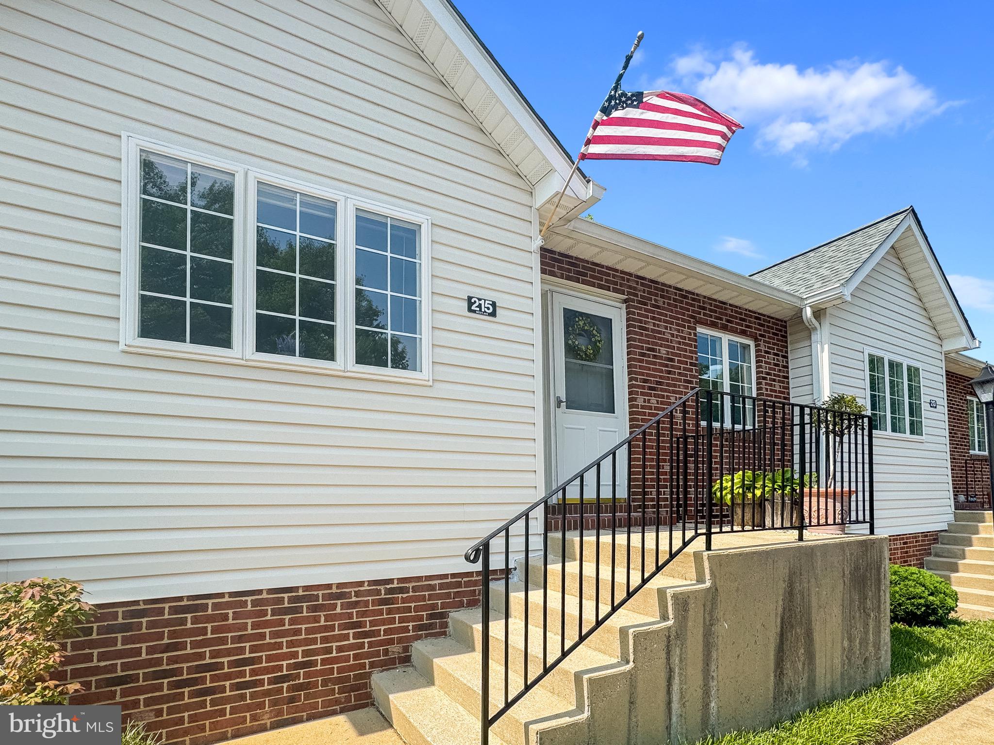 WESTLAKE - Residential