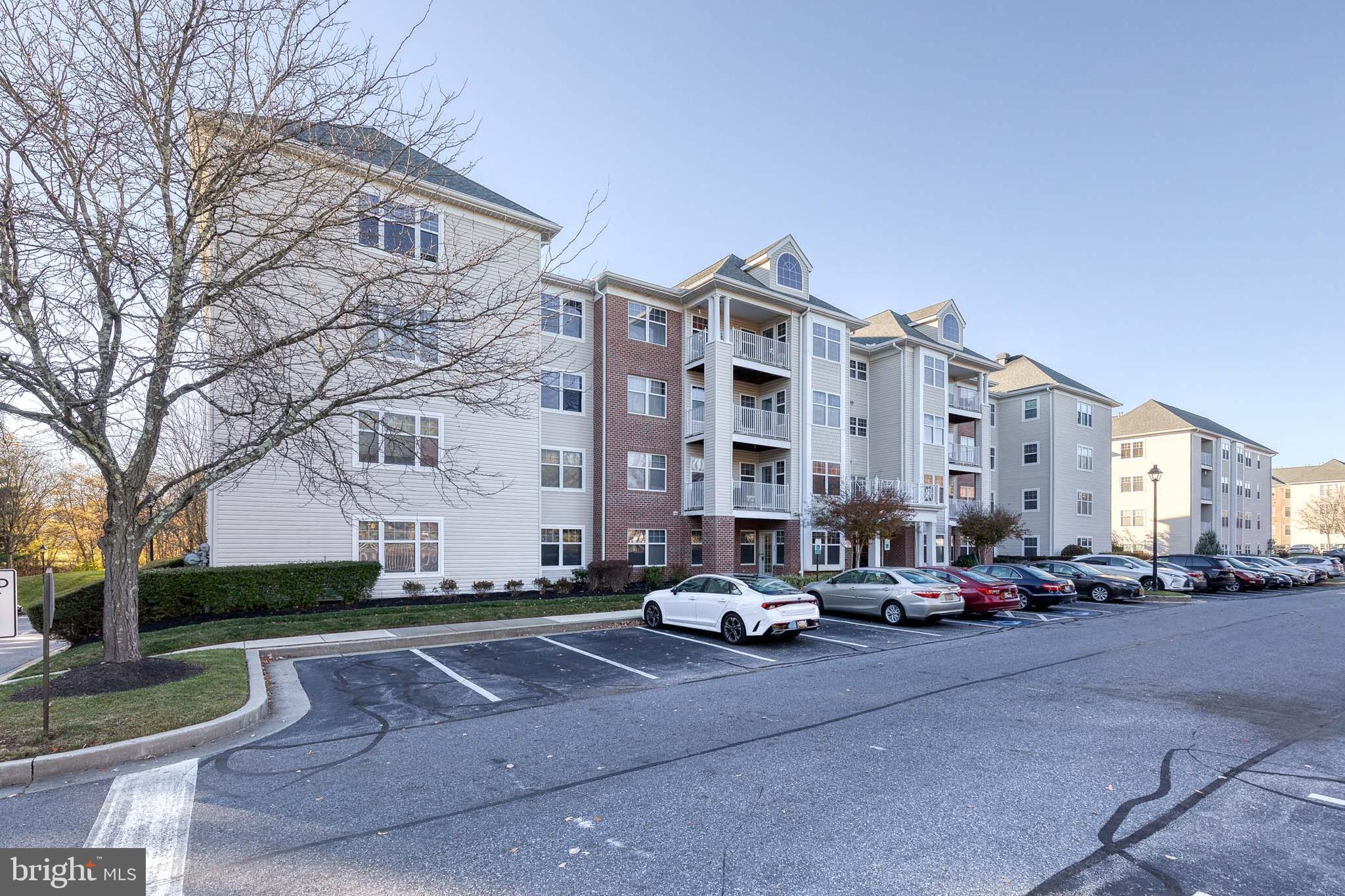 4500 CHAUCER WAY 202