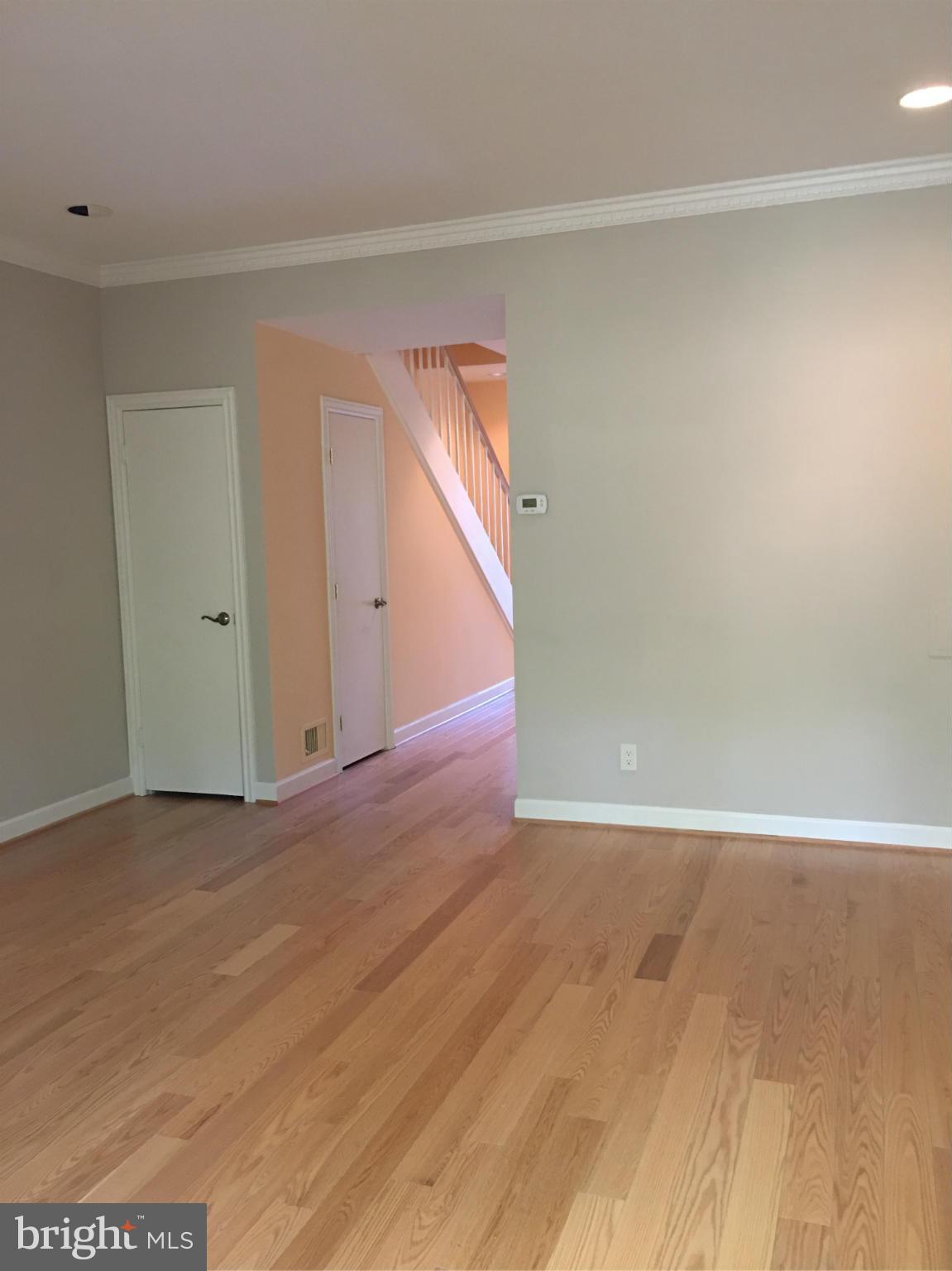 CROSS KEYS - Residential Lease