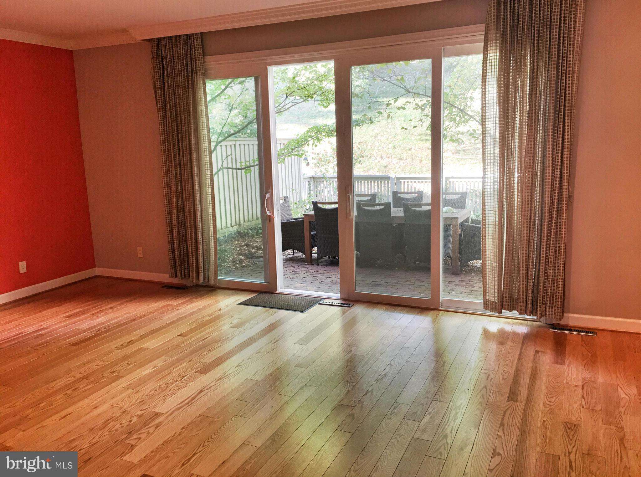 CROSS KEYS - Residential Lease