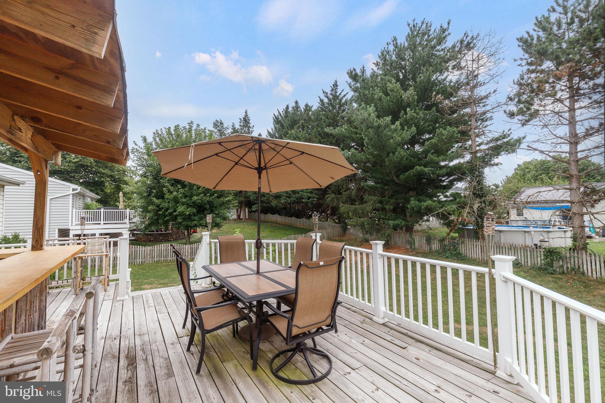 WHISPERING MEADOWS - Residential