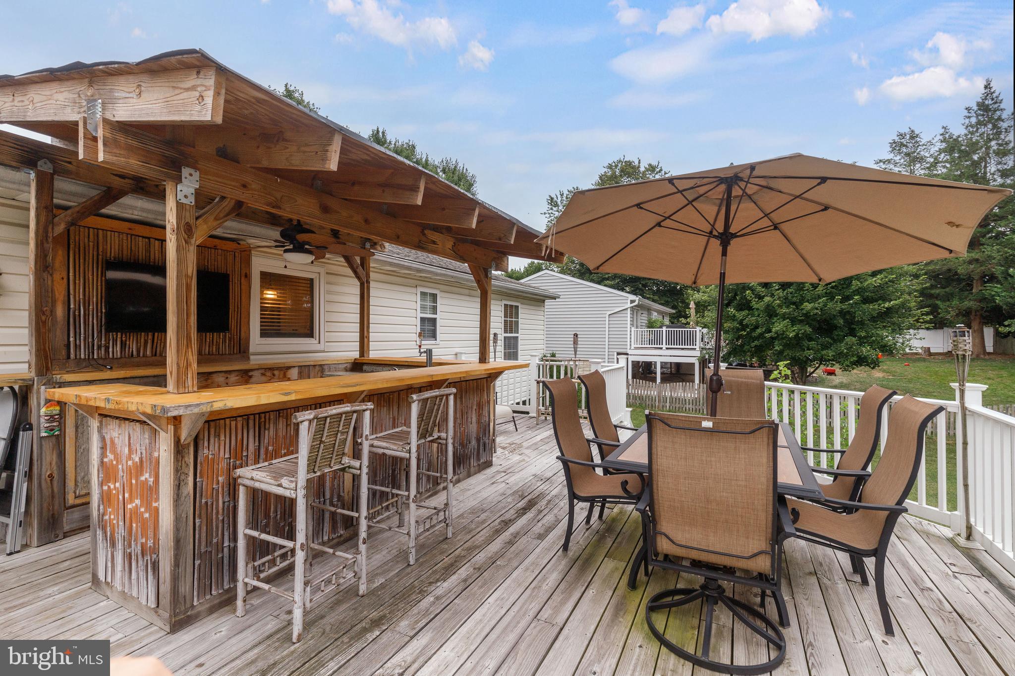 WHISPERING MEADOWS - Residential