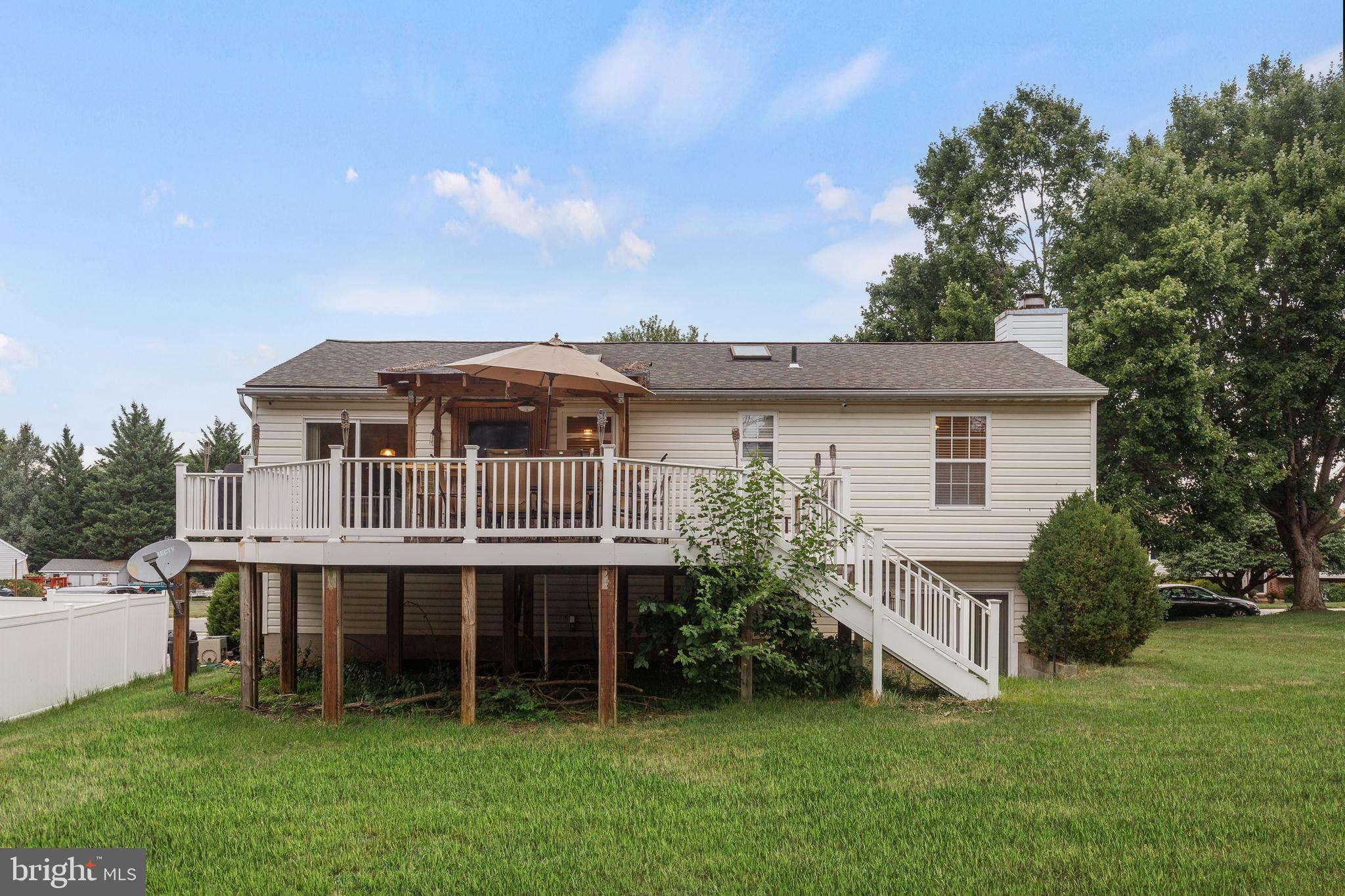 WHISPERING MEADOWS - Residential