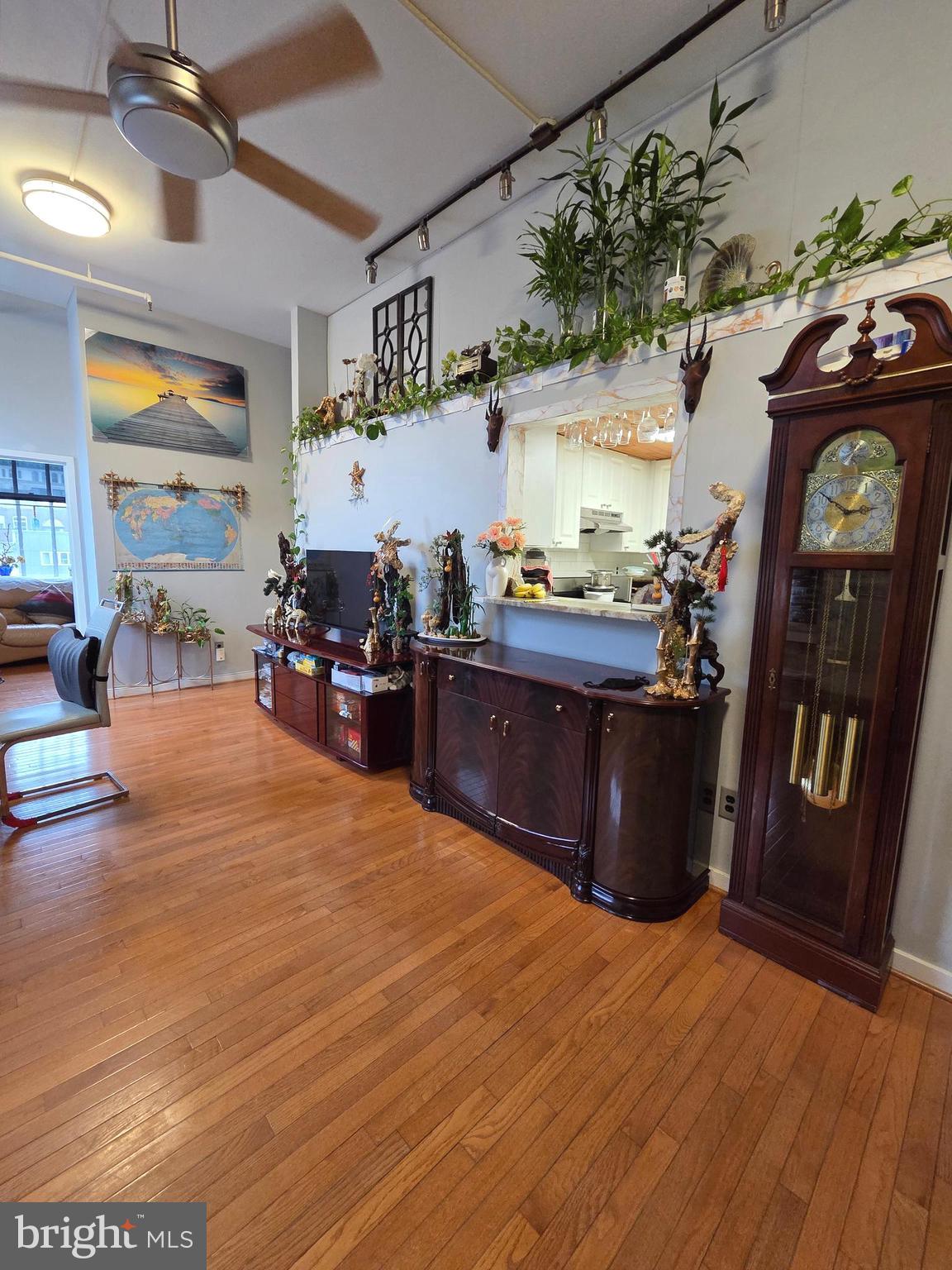 CHINATOWN - Residential