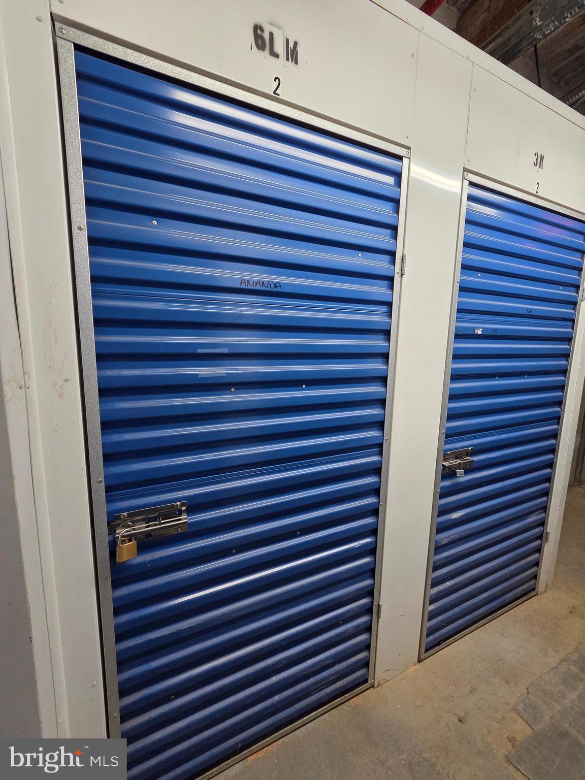 CHINATOWN - Residential