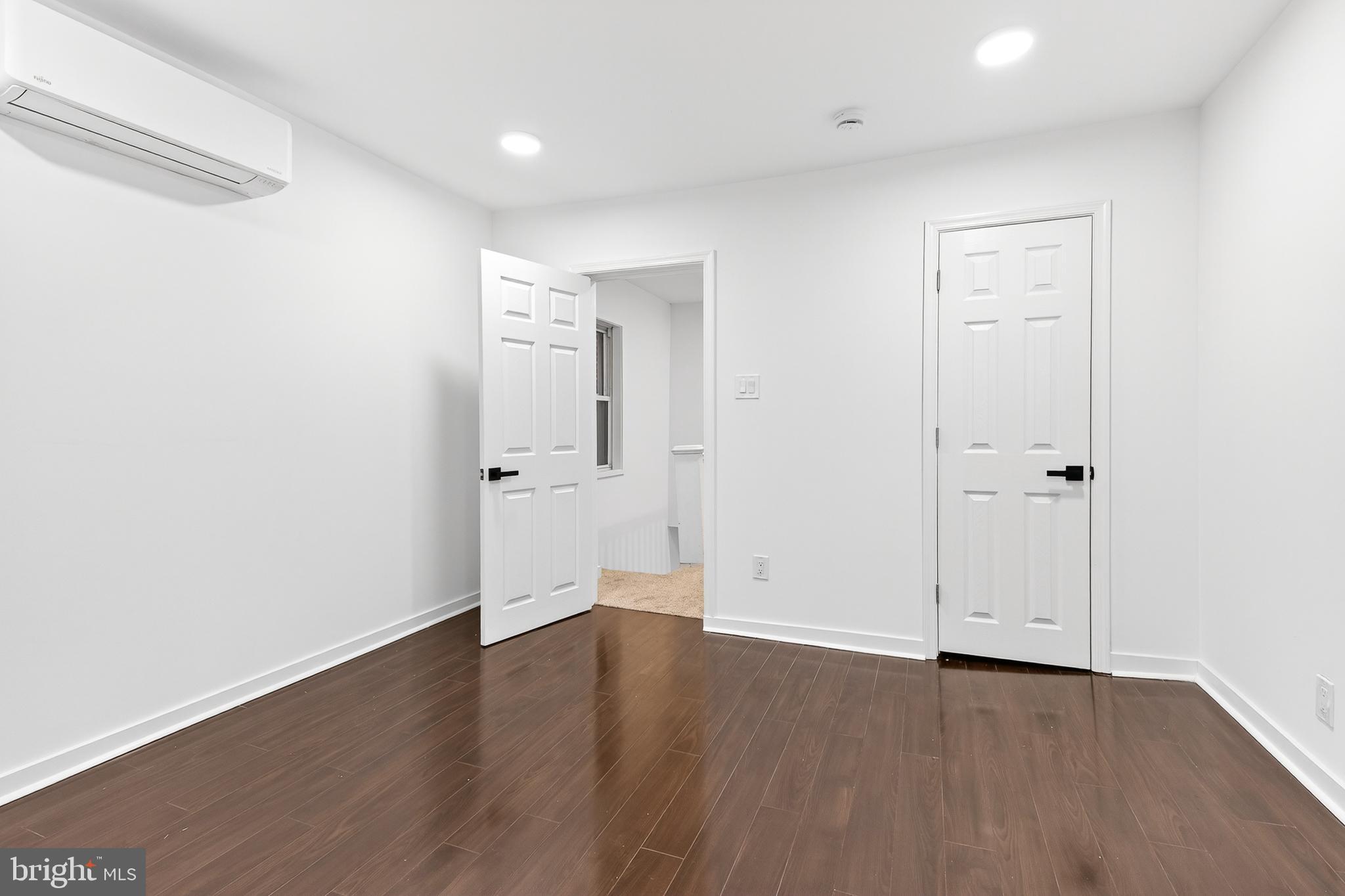 CABBAGE HILL - Residential