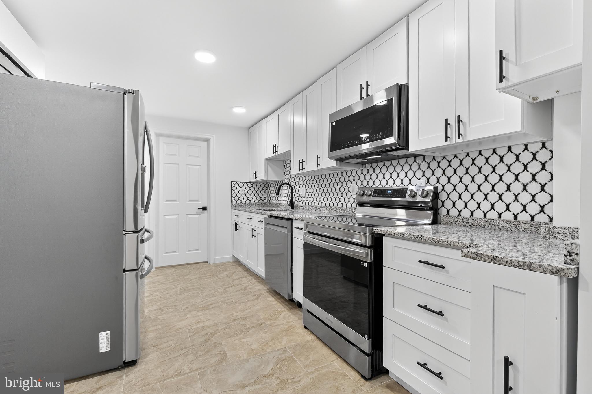 CABBAGE HILL - Residential