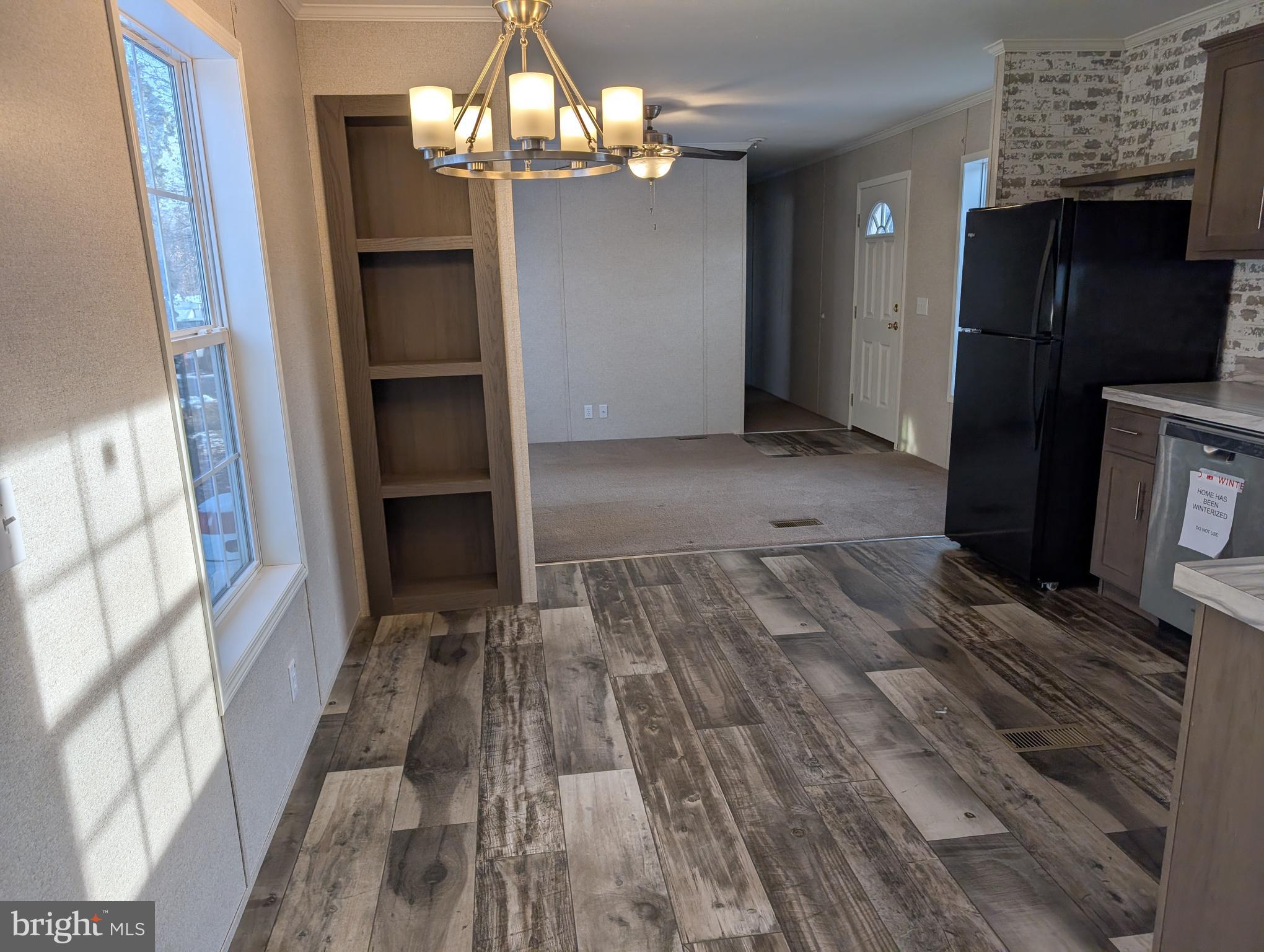 HAMPDEN VILLAGE MHP - Residential