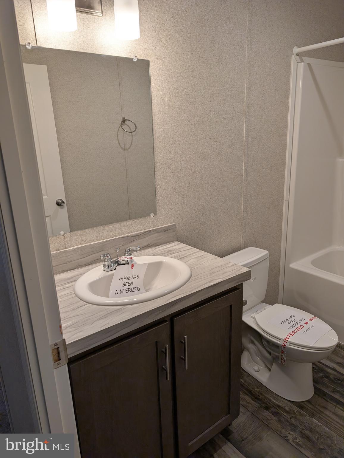 HAMPDEN VILLAGE MHP - Residential