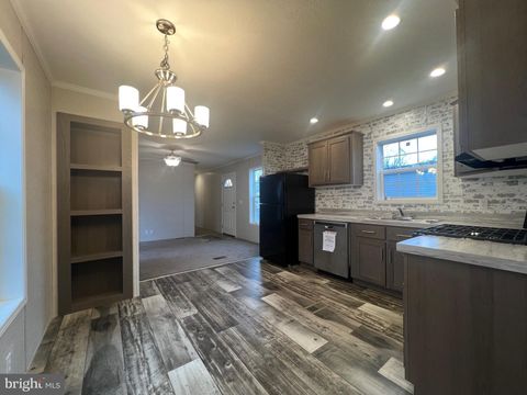 Tiny photo for 415 Wren Court, MECHANICSBURG, PA 17050 (MLS # PACB2049368)