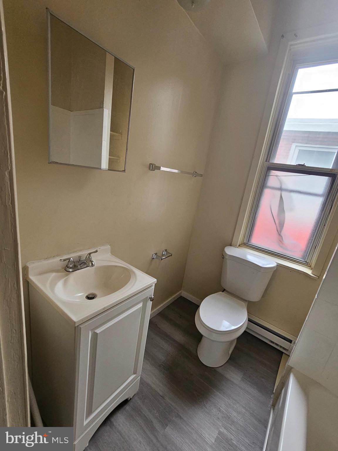 PHILADELPHIA (NORTH) - Residential Lease