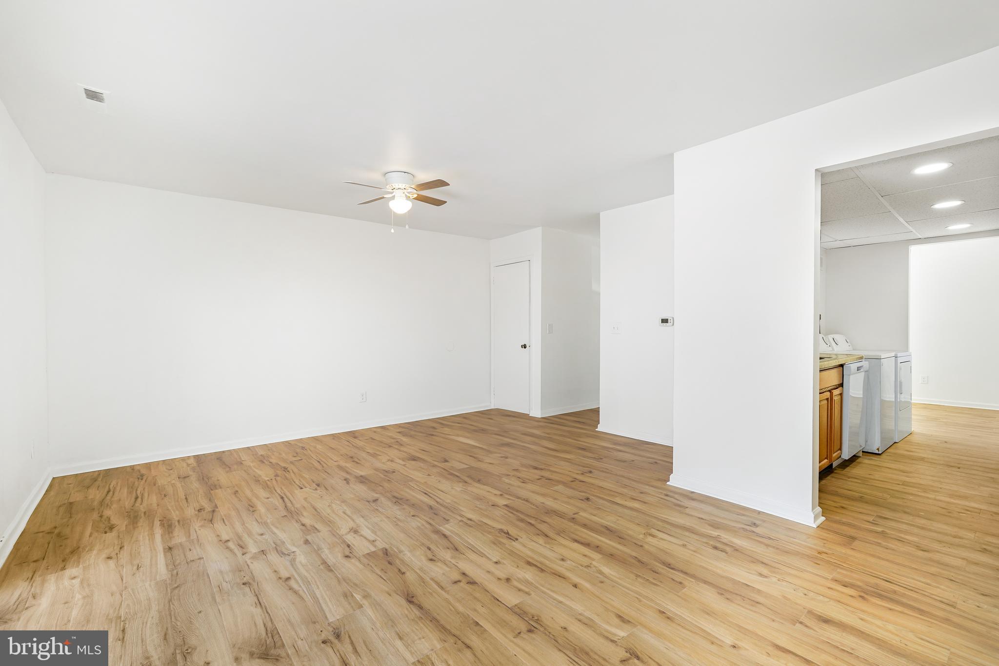 ELKTON TOWNHOUSES - Residential