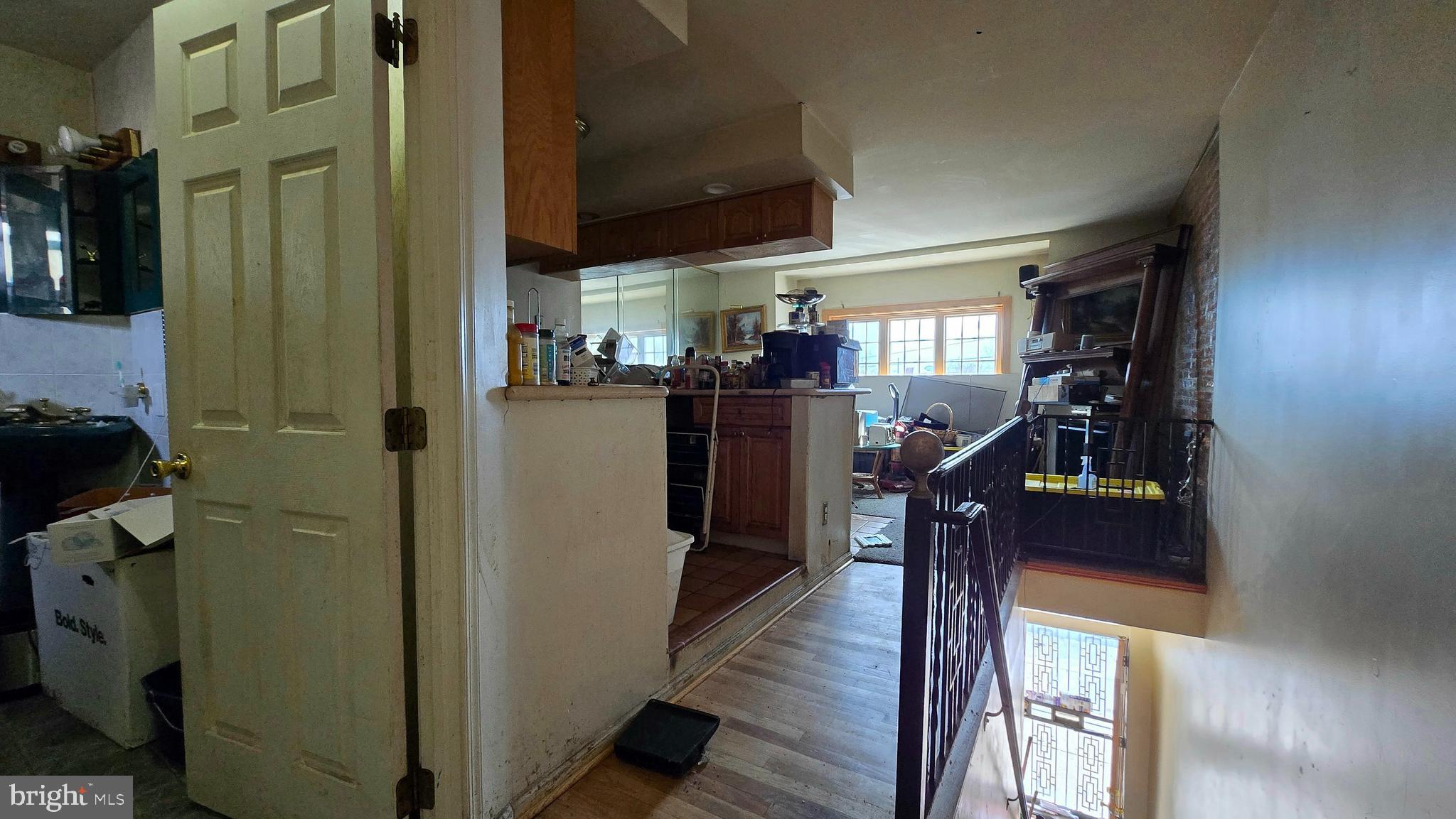 KINGSESSING - Commercial Sale