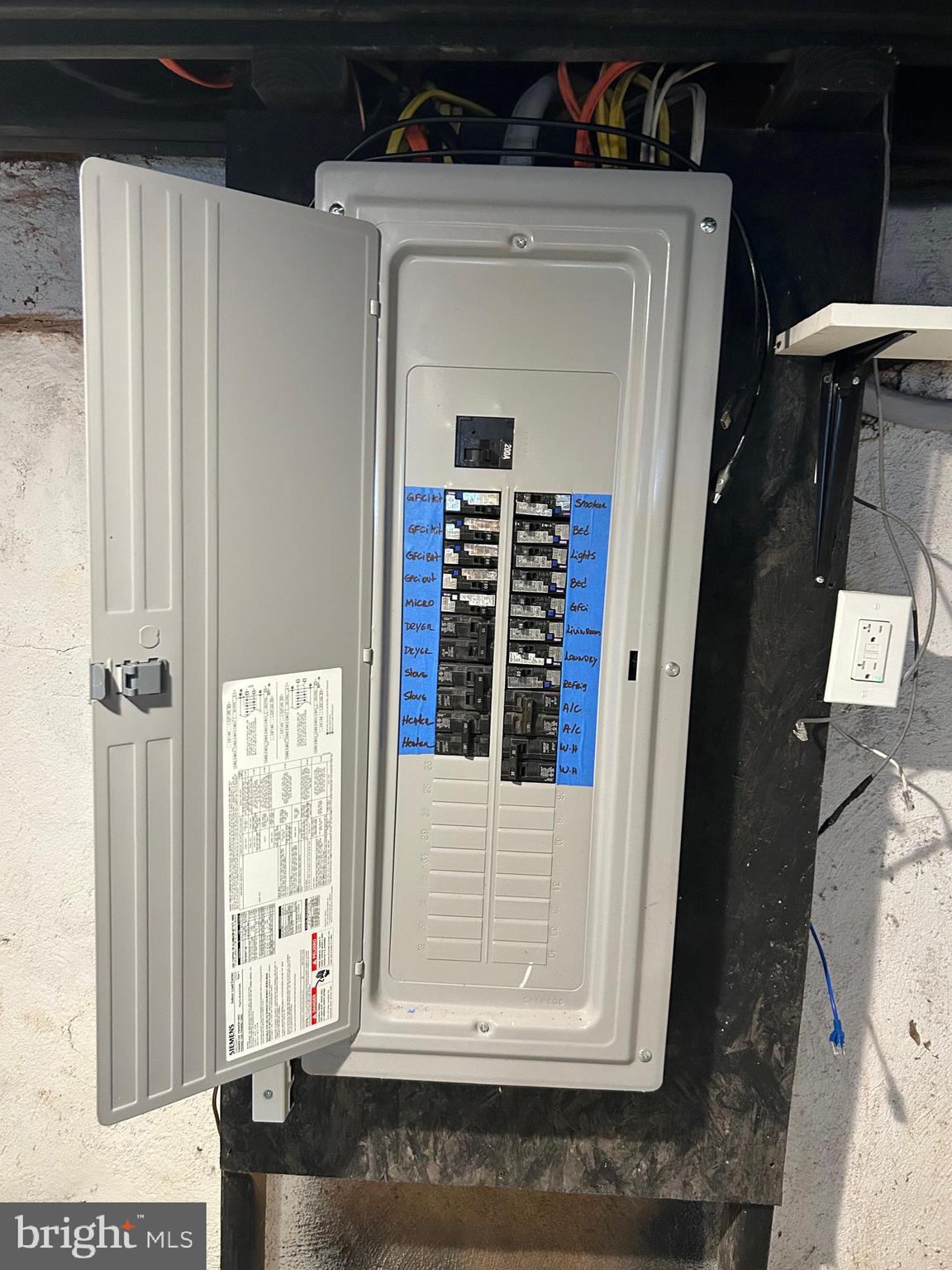 STRAWBERRY MANSION - Residential Lease