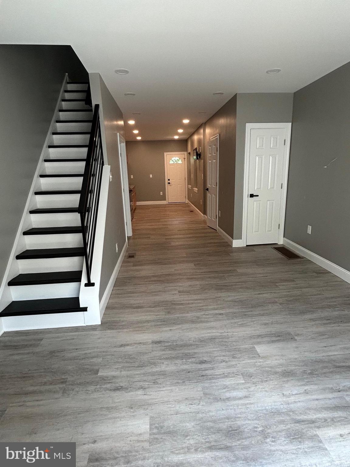 STRAWBERRY MANSION - Residential Lease