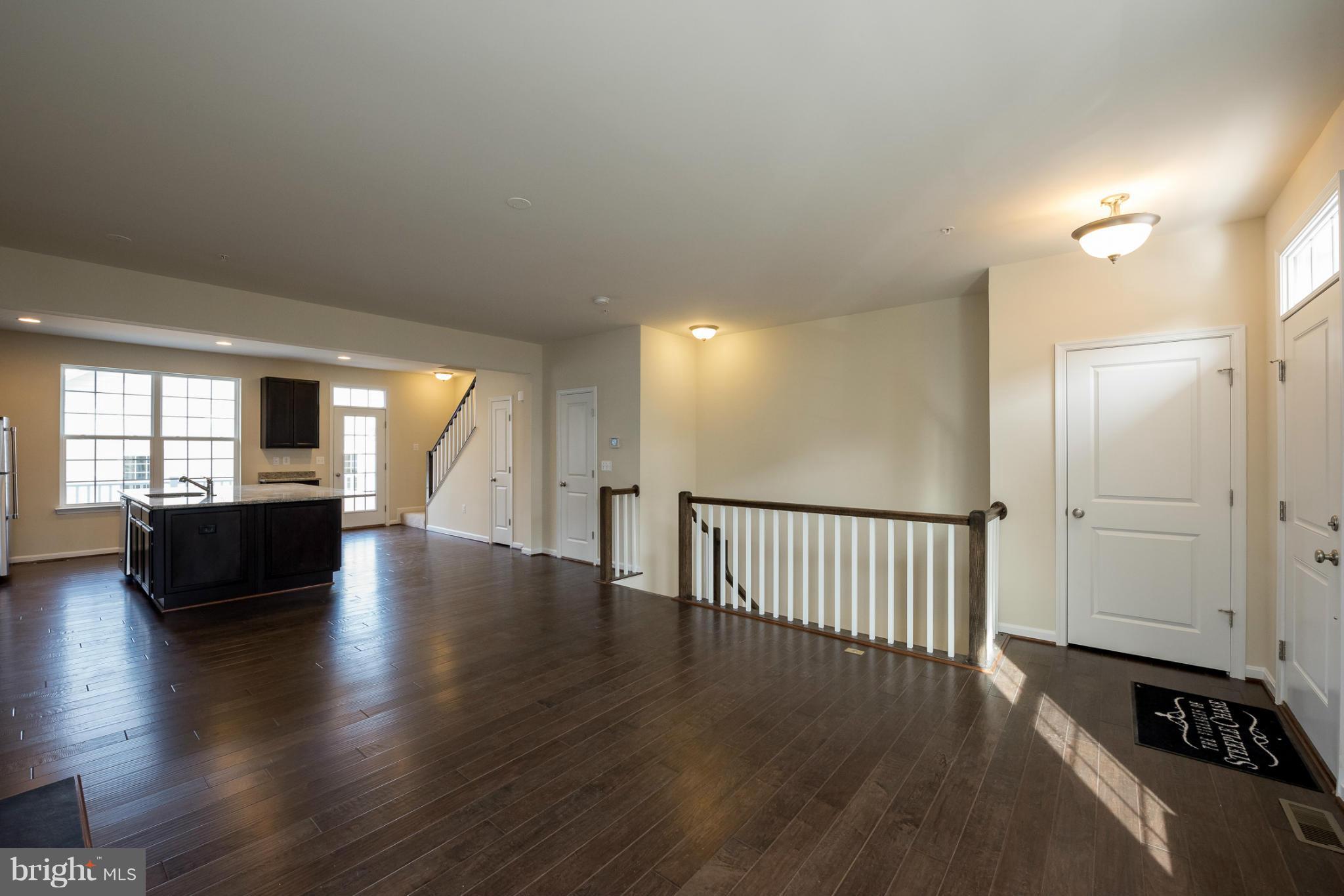 THE VILLAGES OF STEEPLEC - Residential