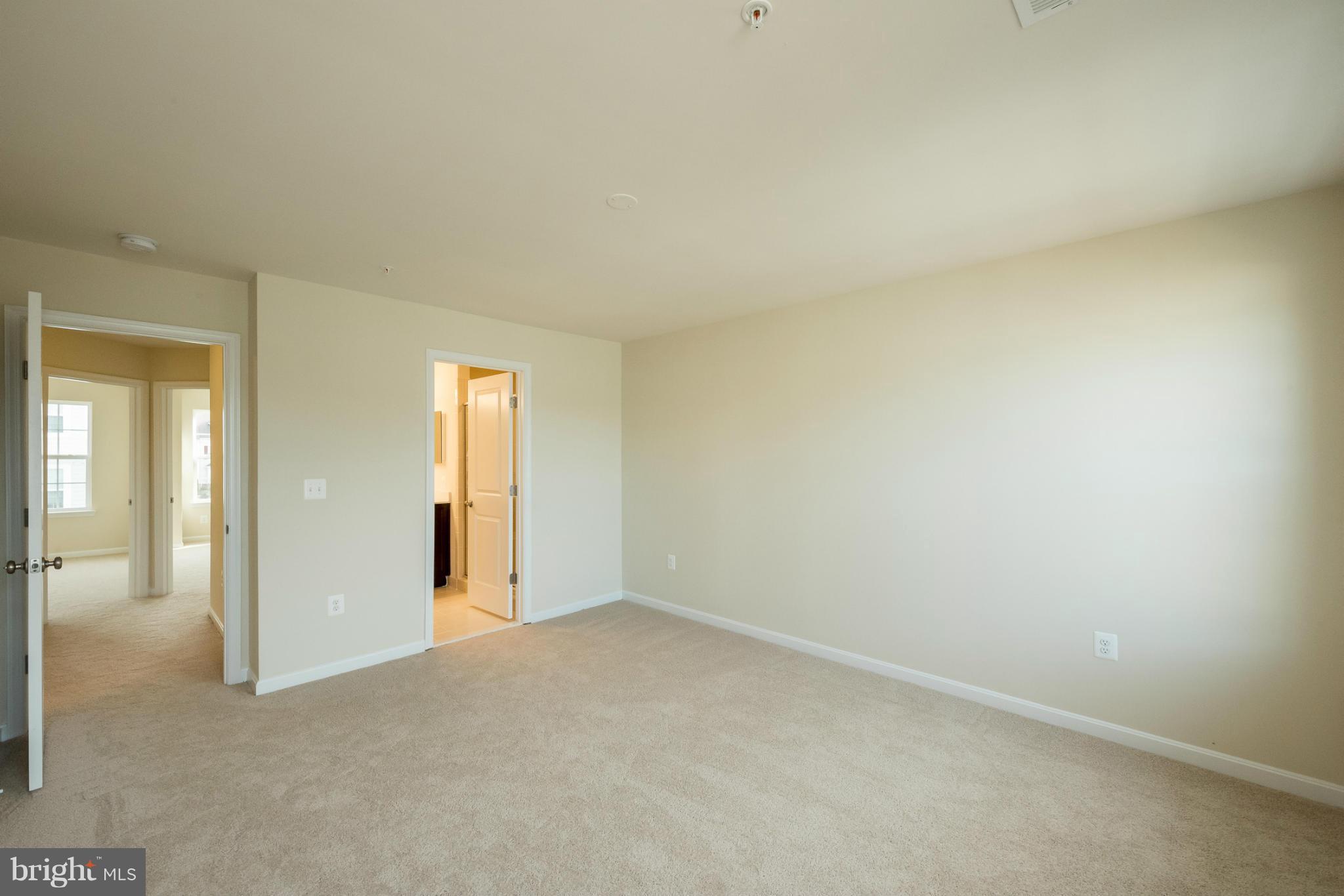 THE VILLAGES OF STEEPLEC - Residential