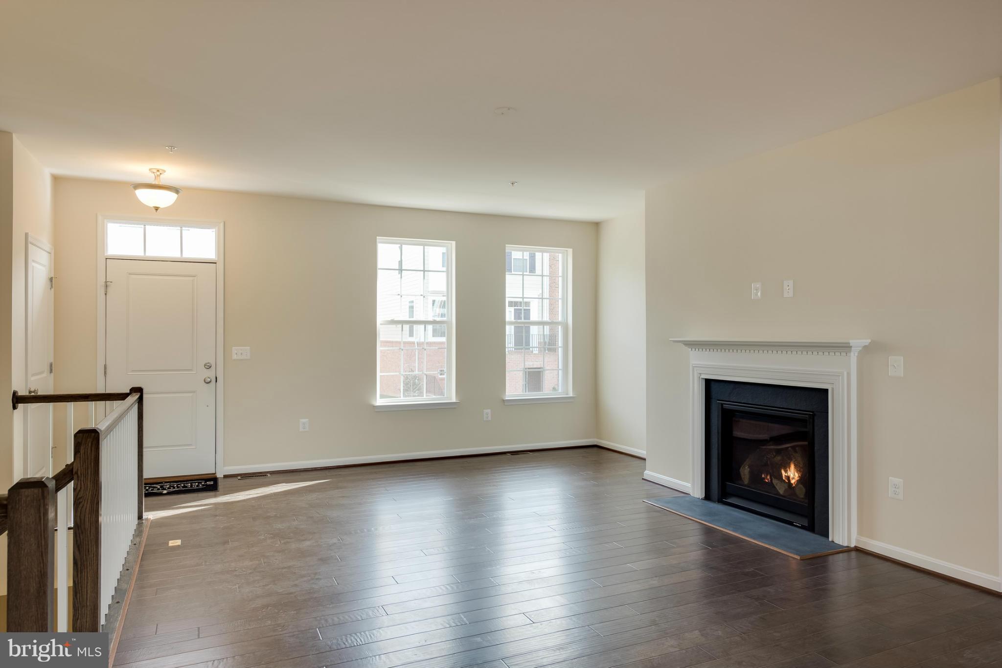 THE VILLAGES OF STEEPLEC - Residential