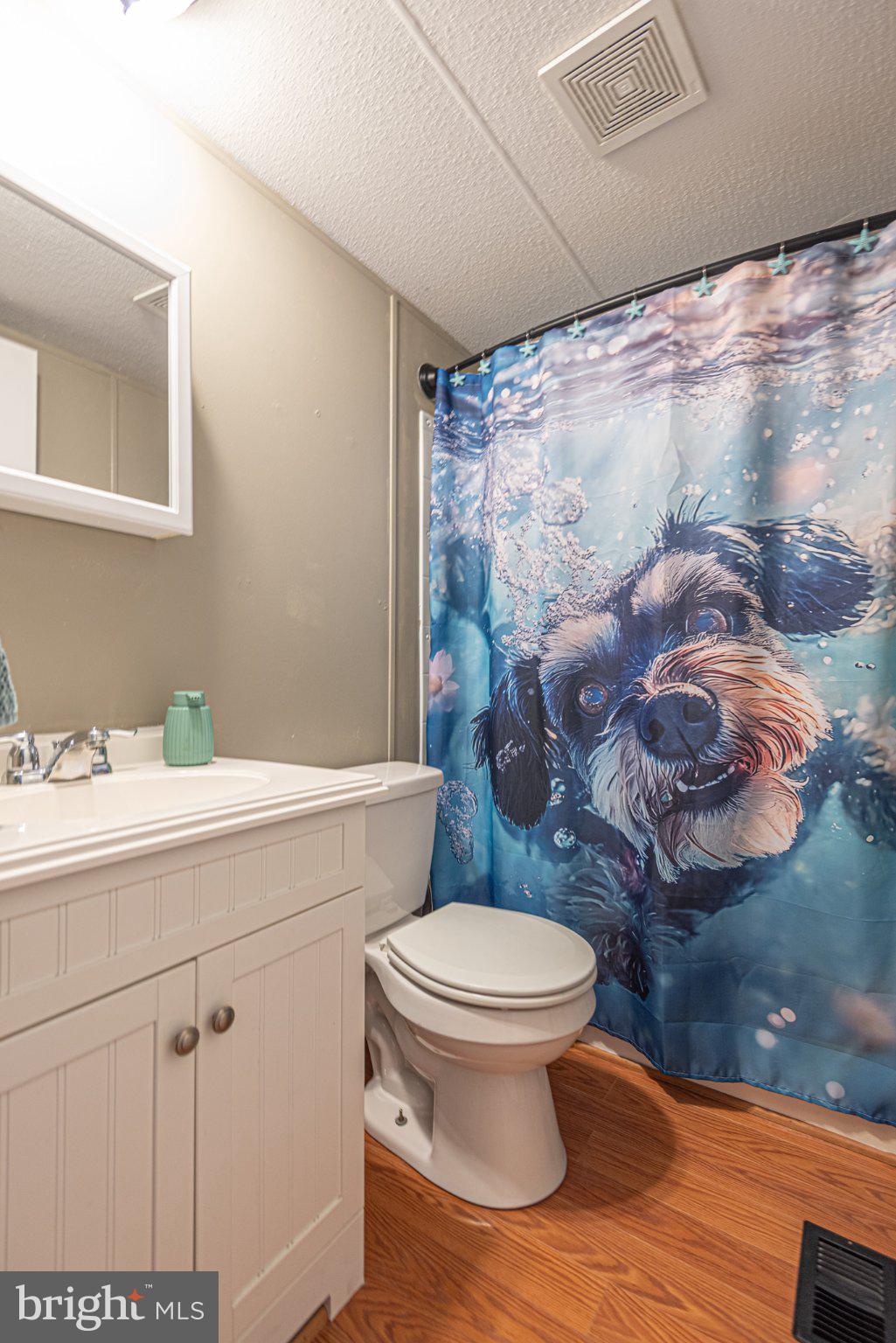 SHADY PARK - Residential