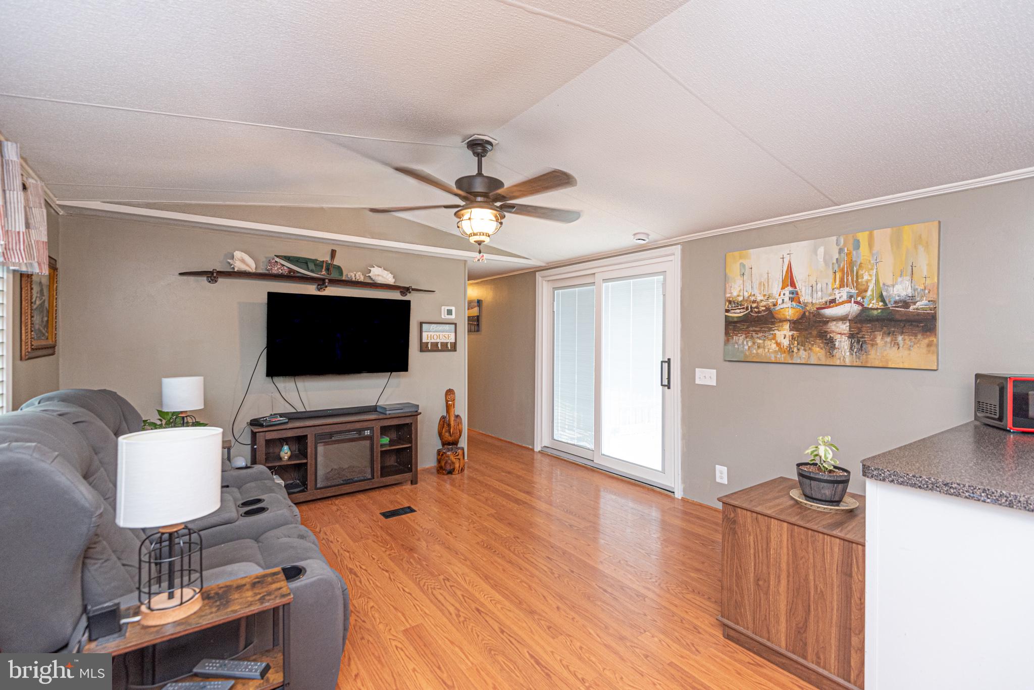 SHADY PARK - Residential