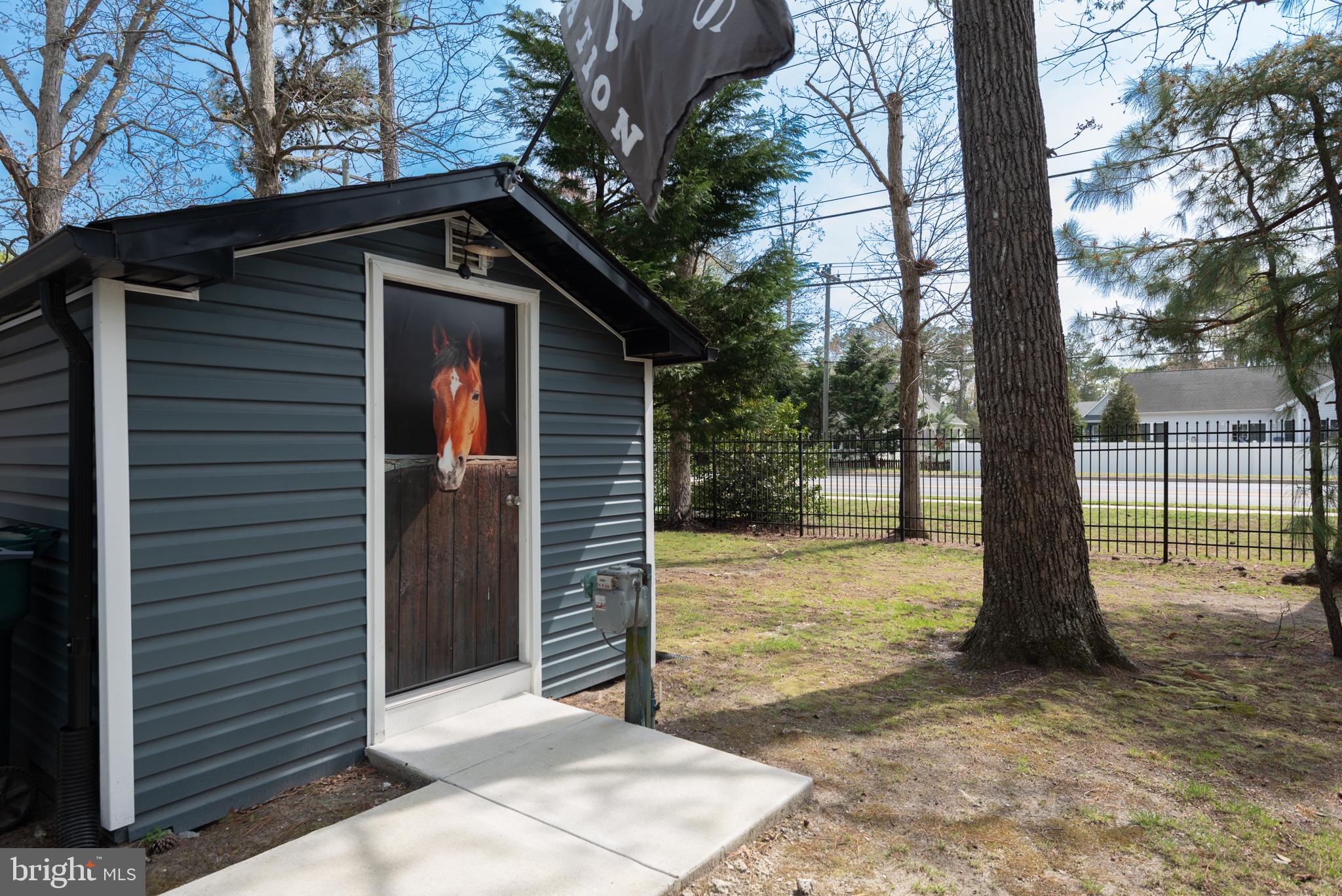 SHADY PARK - Residential