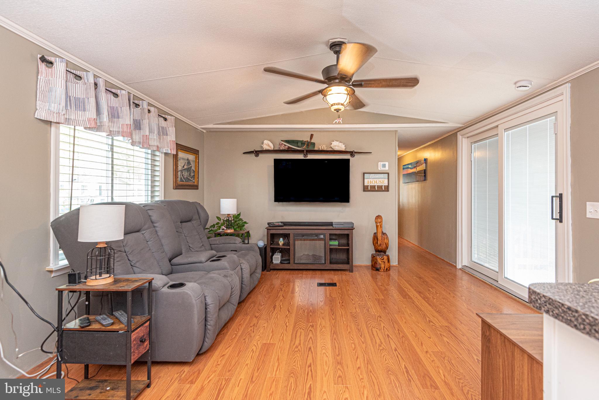 SHADY PARK - Residential