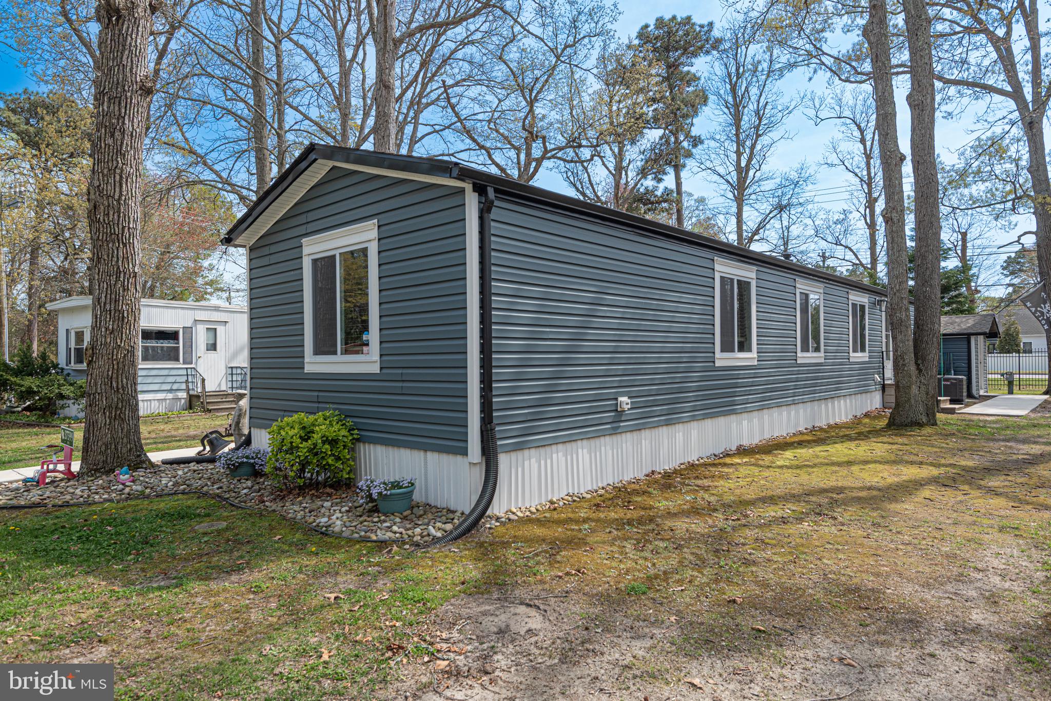 SHADY PARK - Residential