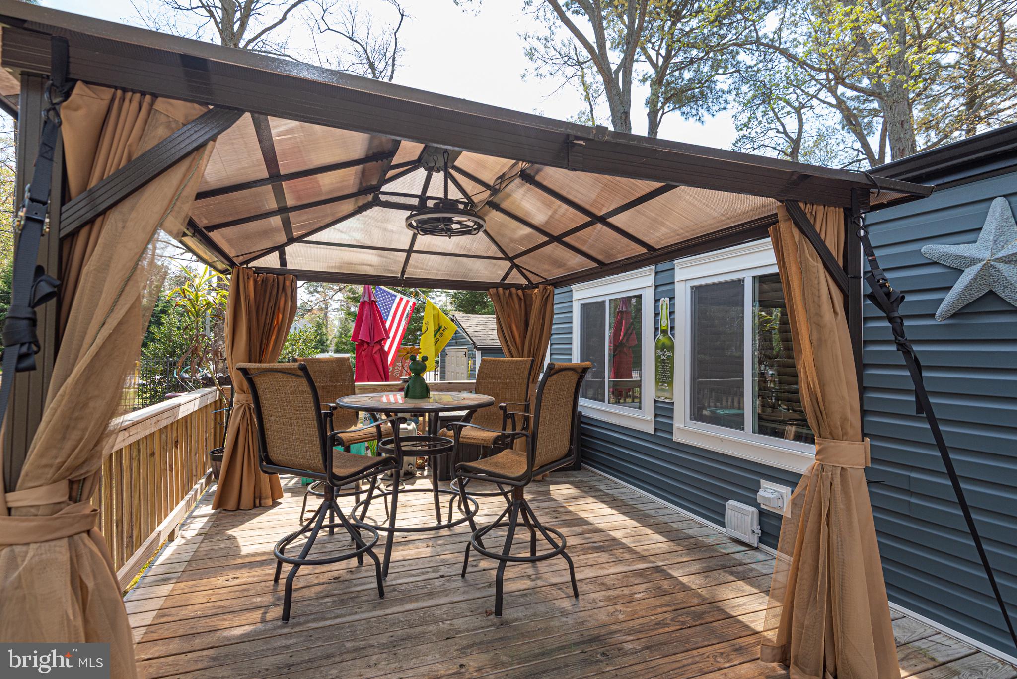 SHADY PARK - Residential