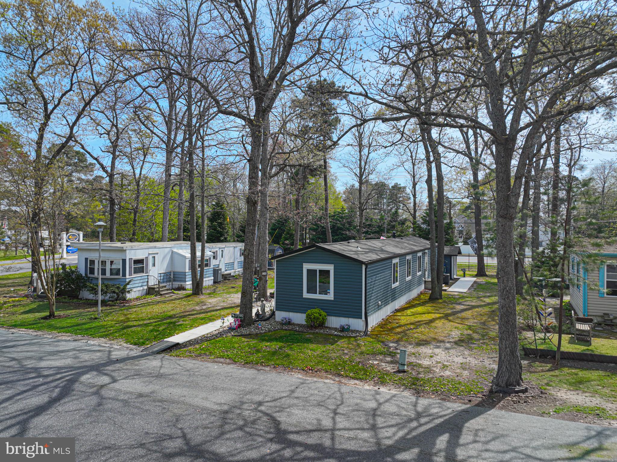 SHADY PARK - Residential