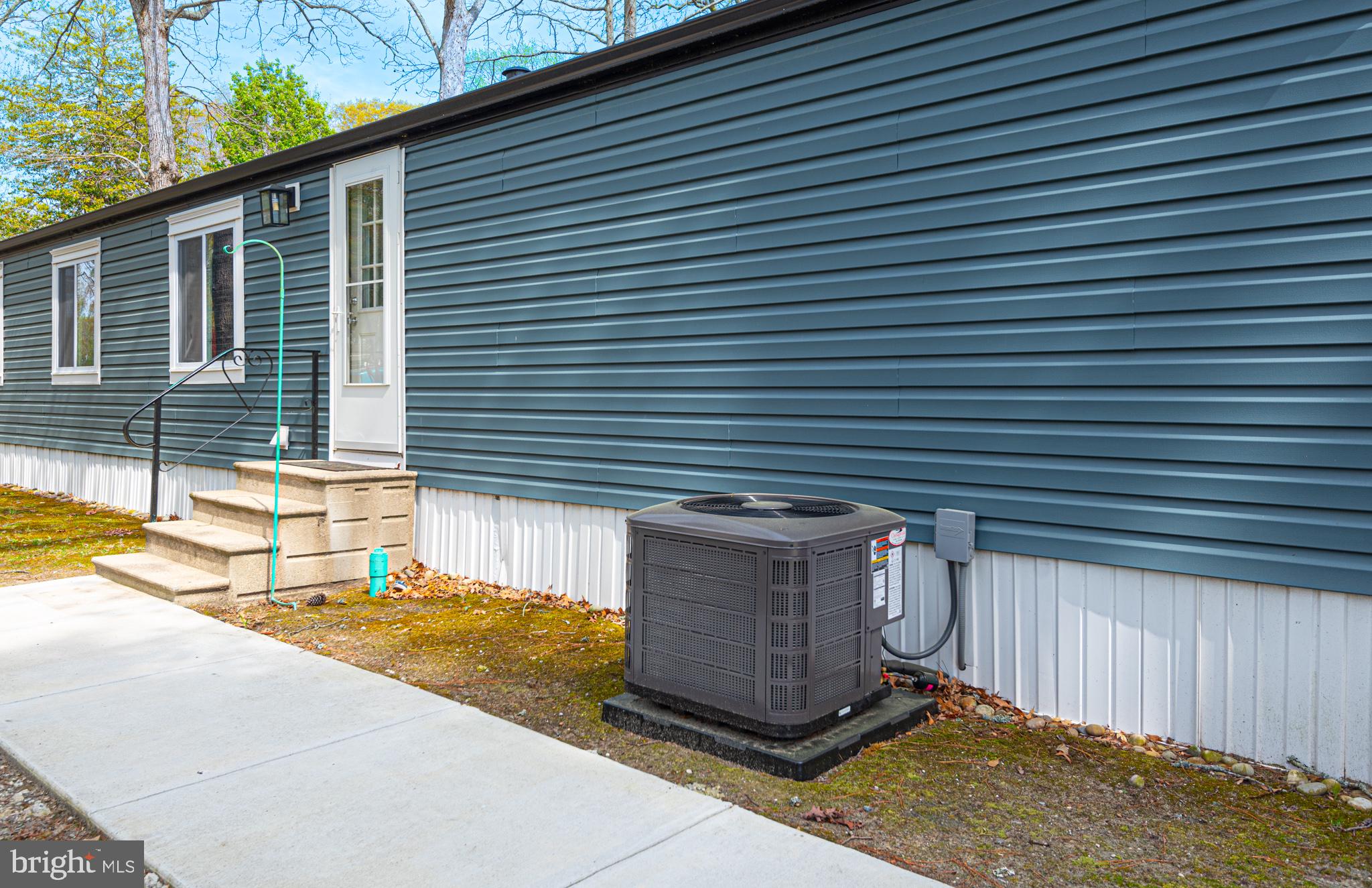 SHADY PARK - Residential