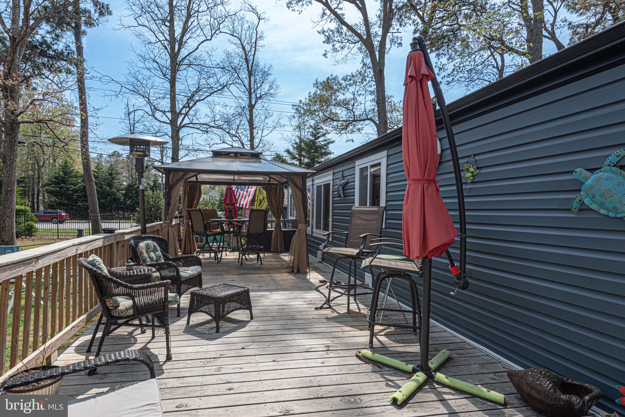 SHADY PARK - Residential