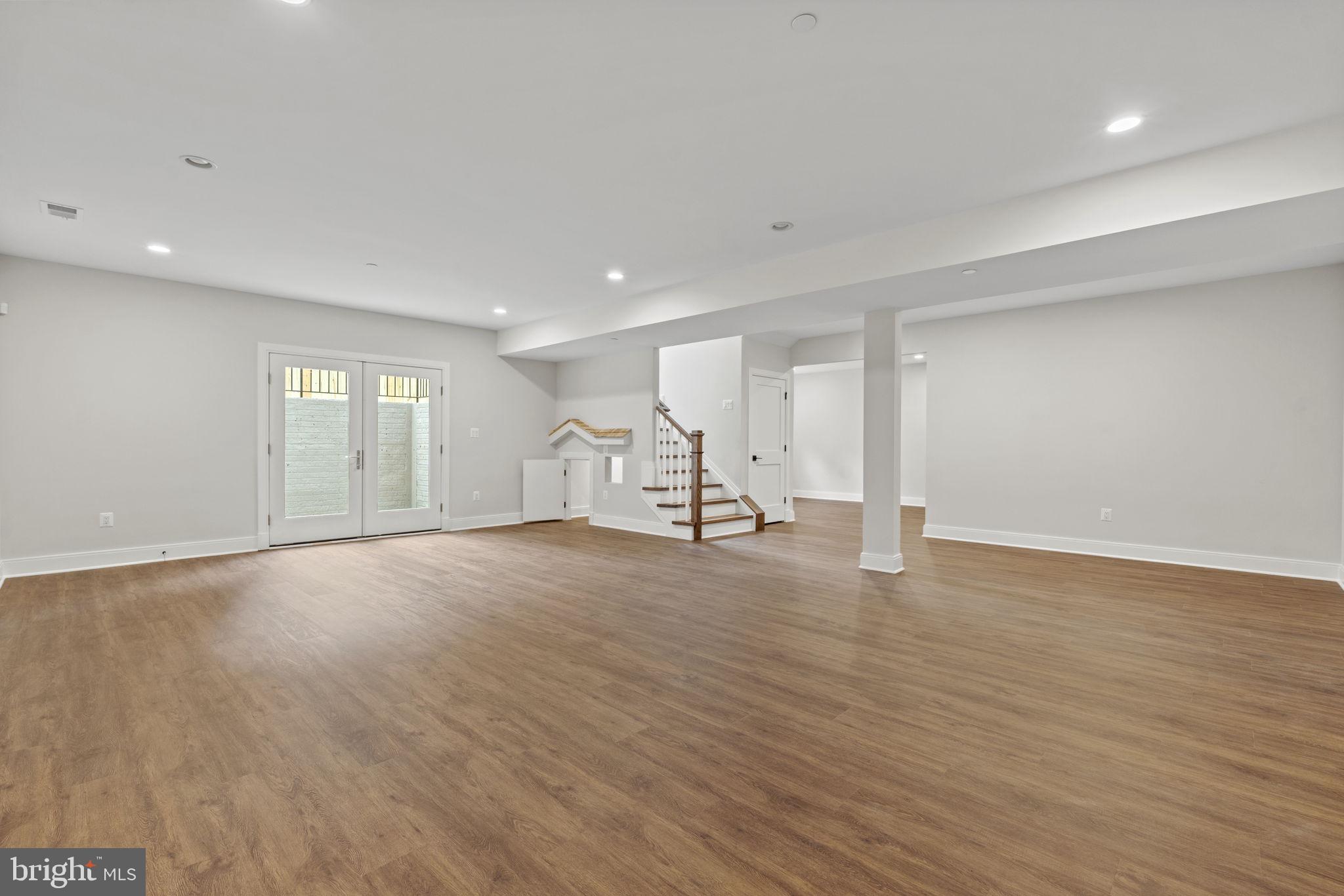 MERRIMACK PARK - Residential