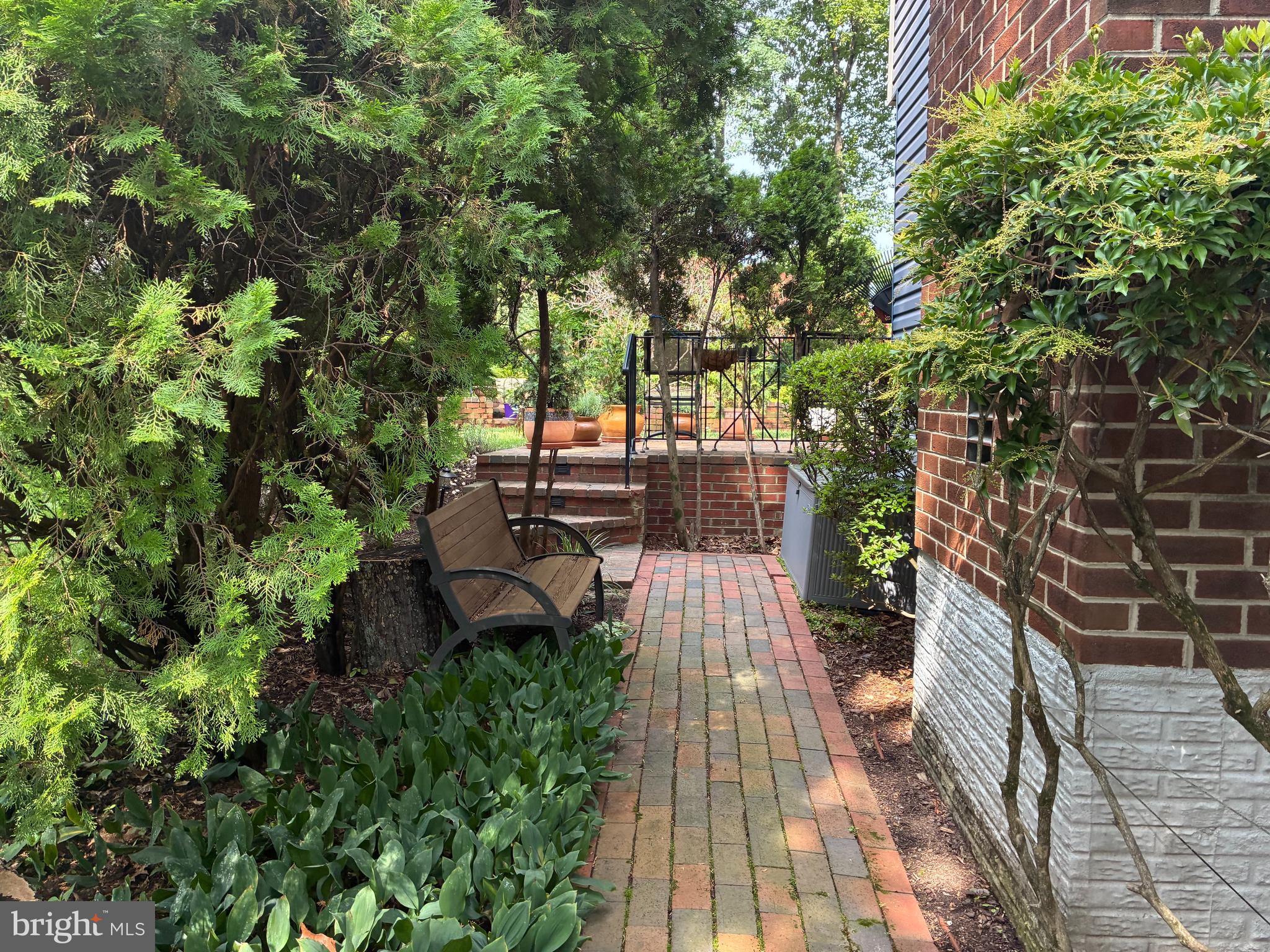 16063 LACONIA CIRCLE